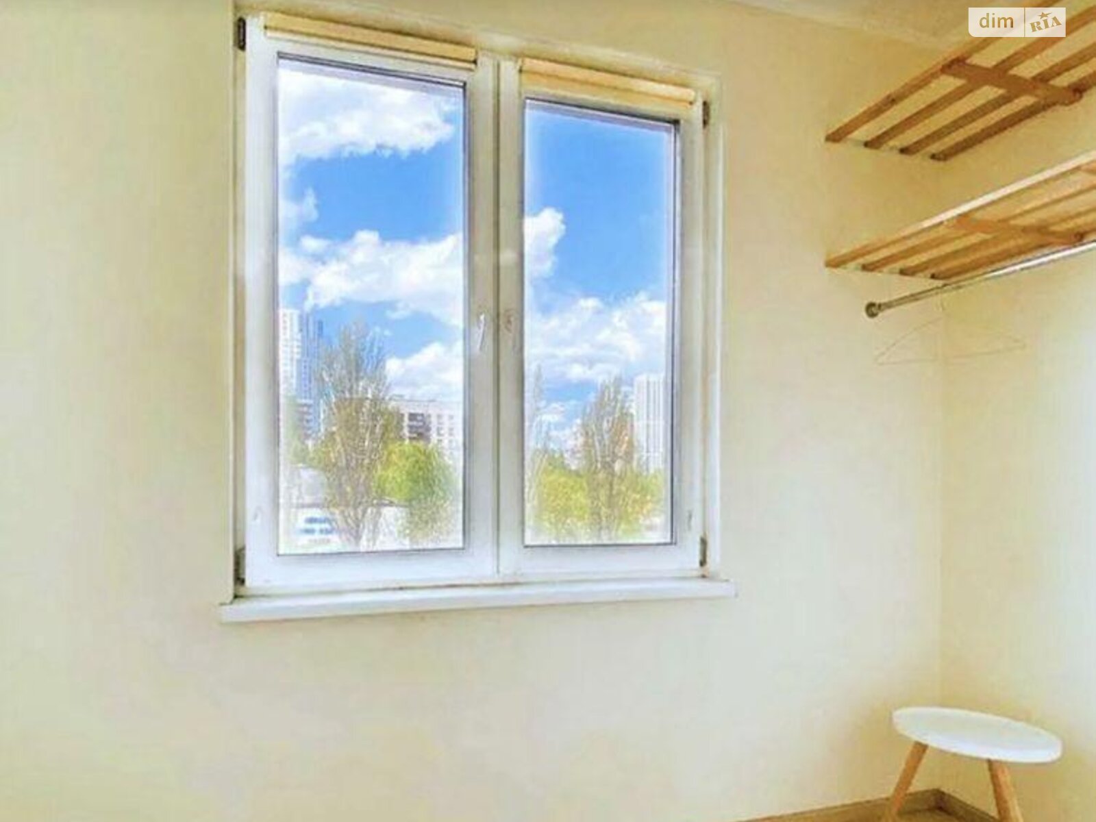 Продаж двокімнатної квартири в Києві, на вул. В'ячеслава Чорновола 27, район Солдатська Слобідка фото 1 Продаж двокімнатної квартири в Києві, на вул. В'ячеслава Чорновола 27, район Солдатська Слобідка фото 1