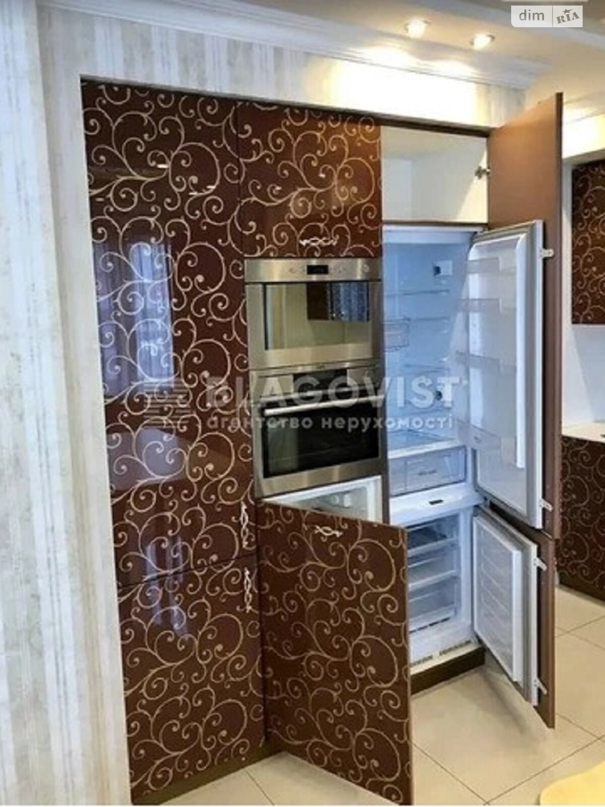 Продаж двокімнатної квартири в Києві, на вул. В'ячеслава Чорновола 27, район Солдатська Слобідка фото 1 Продаж двокімнатної квартири в Києві, на вул. В'ячеслава Чорновола 27, район Солдатська Слобідка фото 1