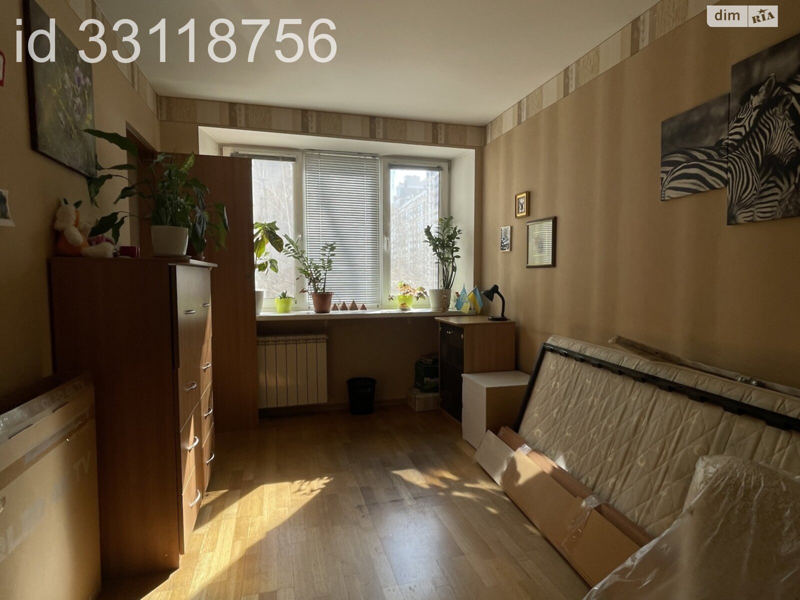 Продажа трехкомнатной квартиры в Киеве, на ул. Златоустовская 48/5, район Солдатская Слободка фото 1 Продажа трехкомнатной квартиры в Киеве, на ул. Златоустовская 48/5, район Солдатская Слободка фото 1