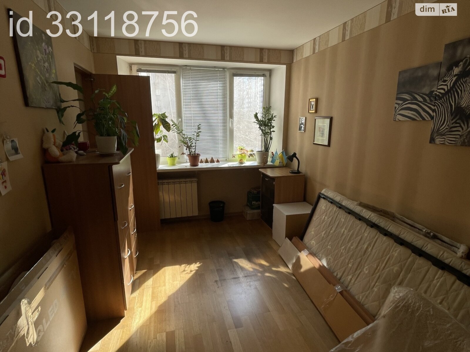 Продажа трехкомнатной квартиры в Киеве, на ул. Златоустовская 48/5, район Солдатская Слободка фото 1 Продажа трехкомнатной квартиры в Киеве, на ул. Златоустовская 48/5, район Солдатская Слободка фото 1