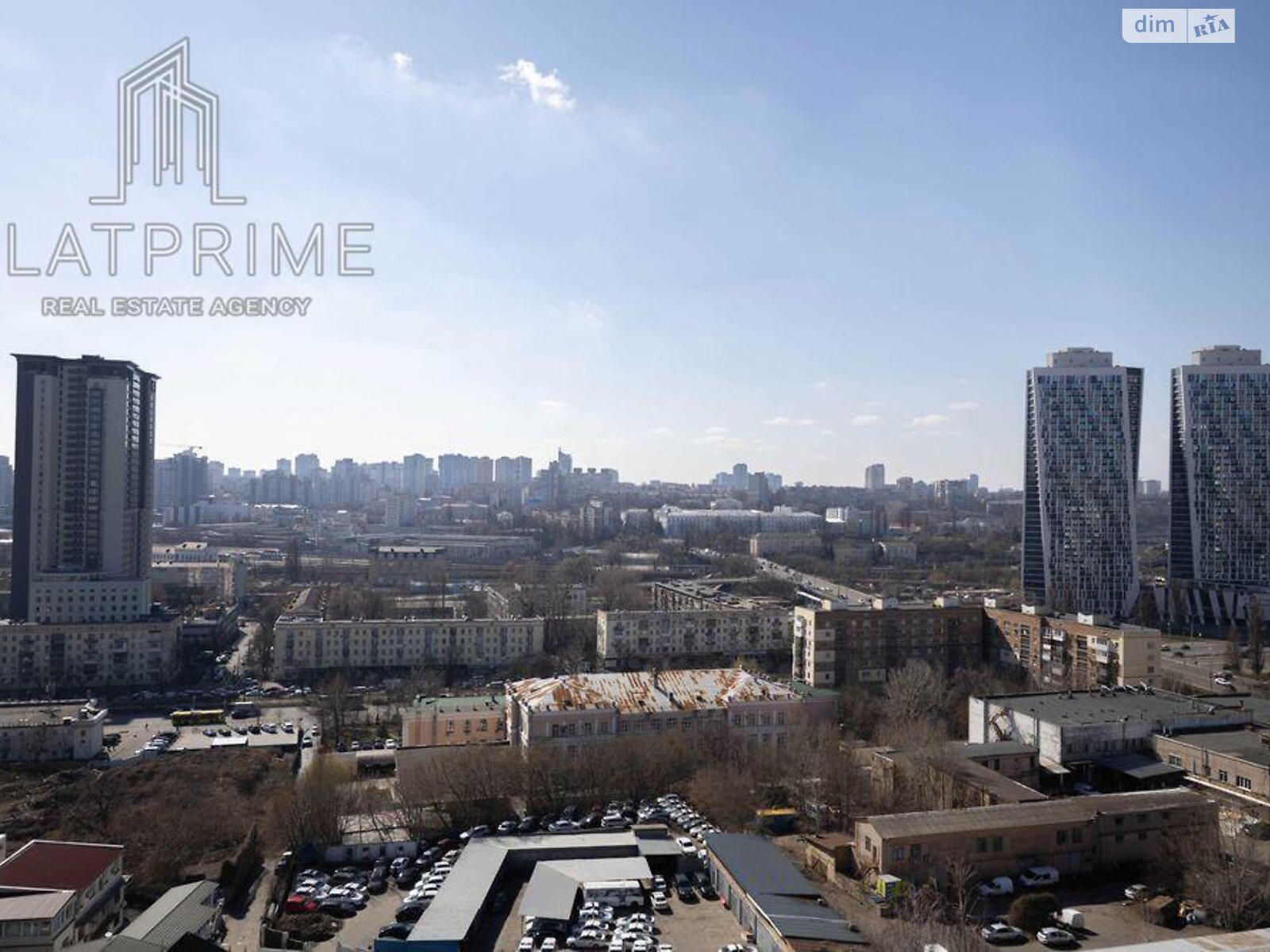 Продажа трехкомнатной квартиры в Киеве, на ул. Златоустовская 25, район Солдатская Слободка фото 1 Продажа трехкомнатной квартиры в Киеве, на ул. Златоустовская 25, район Солдатская Слободка фото 1
