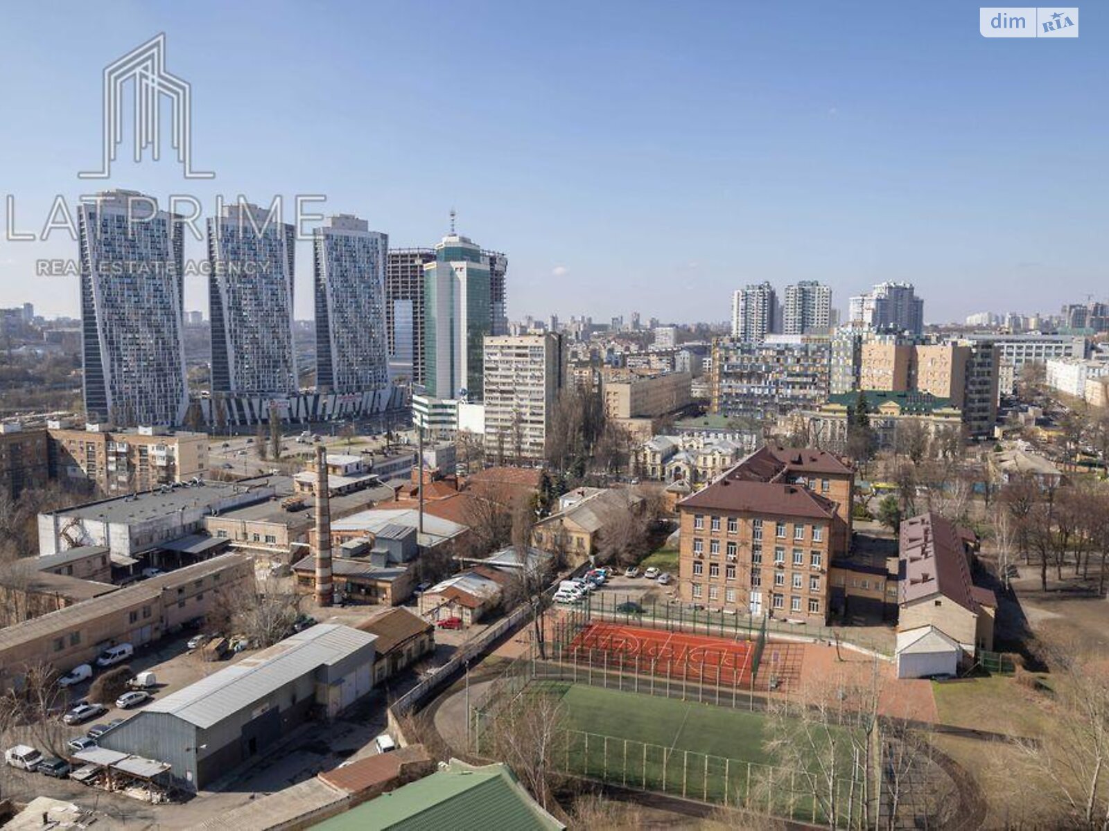 Продажа трехкомнатной квартиры в Киеве, на ул. Златоустовская 25, район Солдатская Слободка фото 1 Продажа трехкомнатной квартиры в Киеве, на ул. Златоустовская 25, район Солдатская Слободка фото 1