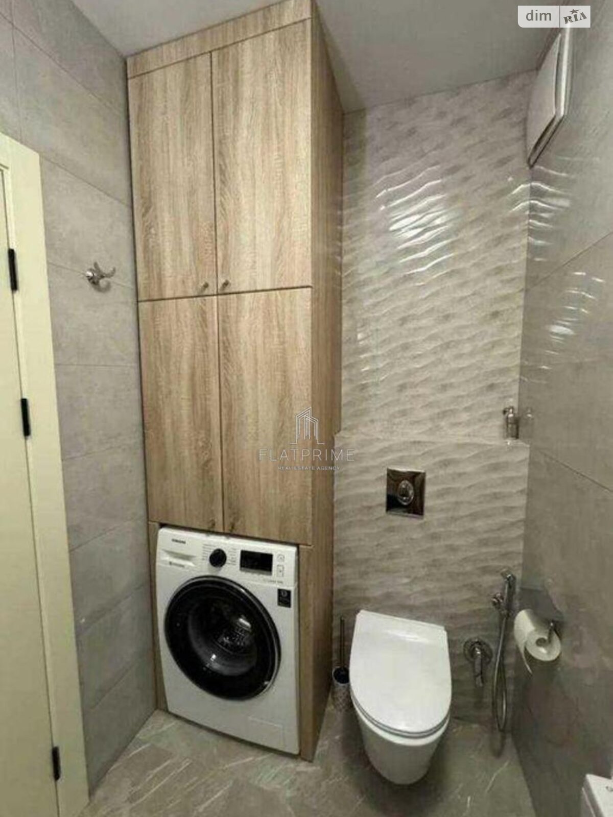 Продажа двухкомнатной квартиры в Киеве, на ул. Златоустовская 34, район Солдатская Слободка фото 1 Продажа двухкомнатной квартиры в Киеве, на ул. Златоустовская 34, район Солдатская Слободка фото 1