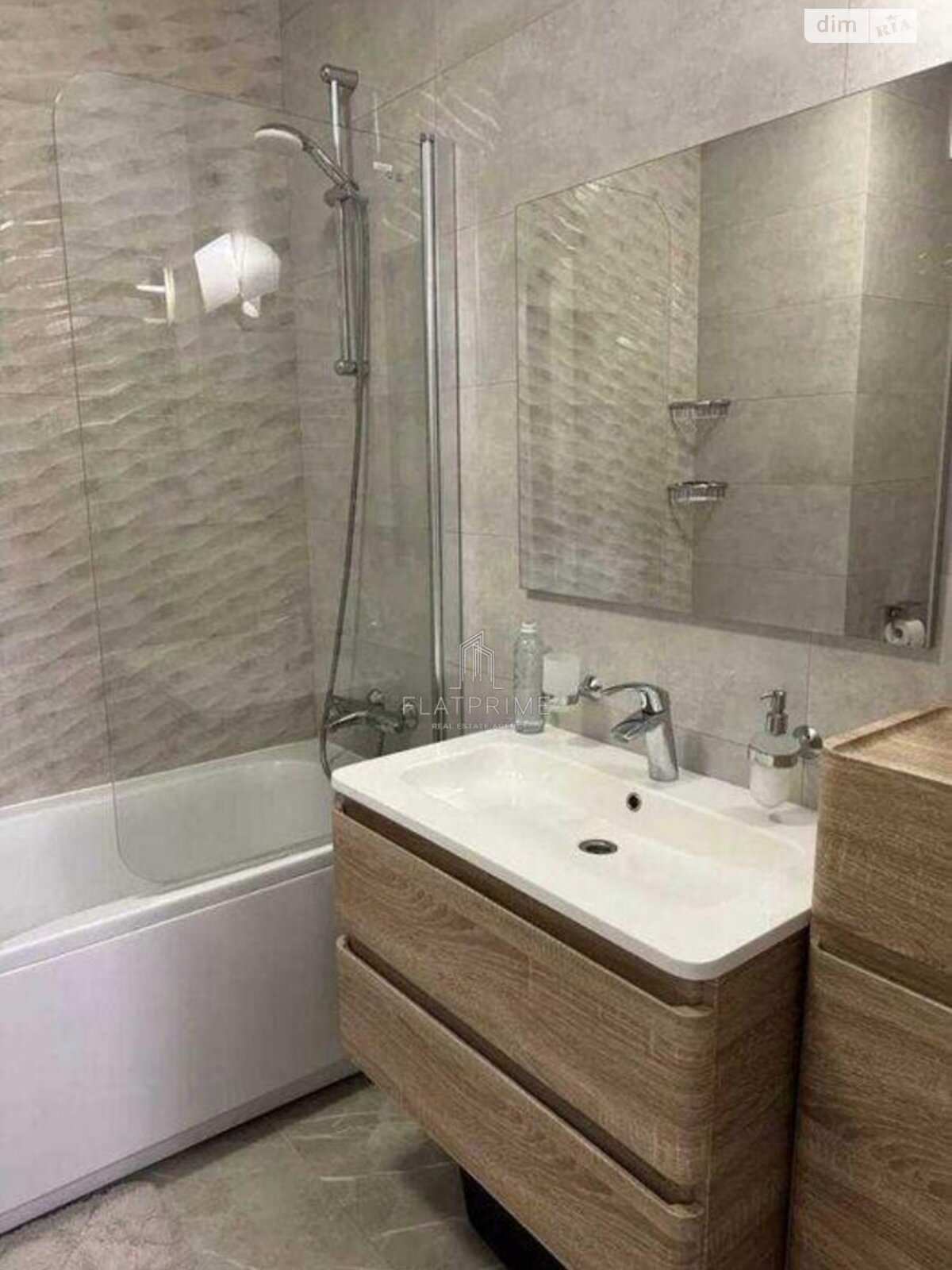 Продажа двухкомнатной квартиры в Киеве, на ул. Златоустовская 34, район Солдатская Слободка фото 1 Продажа двухкомнатной квартиры в Киеве, на ул. Златоустовская 34, район Солдатская Слободка фото 1