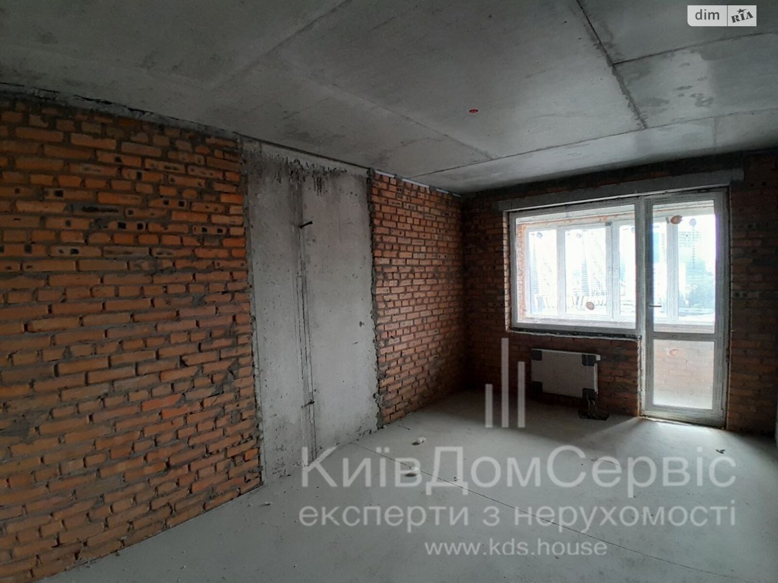 Продажа пятикомнатной квартиры в Киеве, на ул. Златоустовская 25, район Солдатская Слободка фото 1