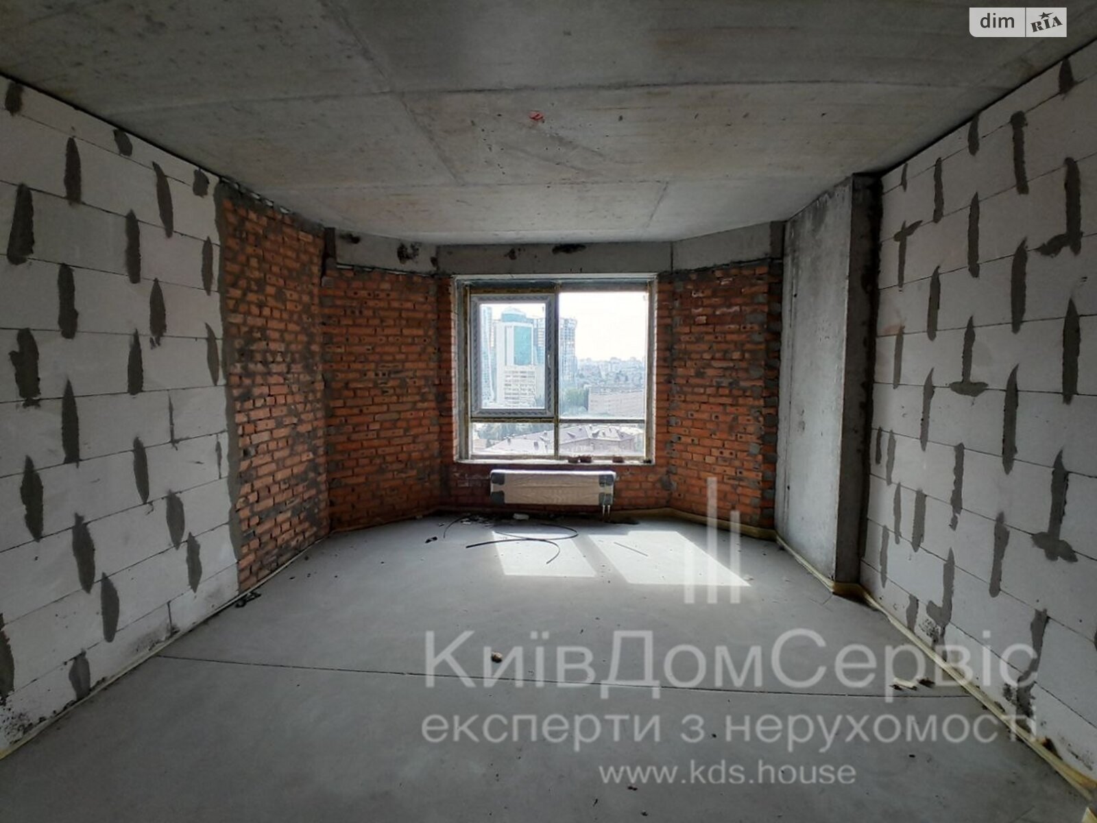 Продажа пятикомнатной квартиры в Киеве, на ул. Златоустовская 25, район Солдатская Слободка фото 1