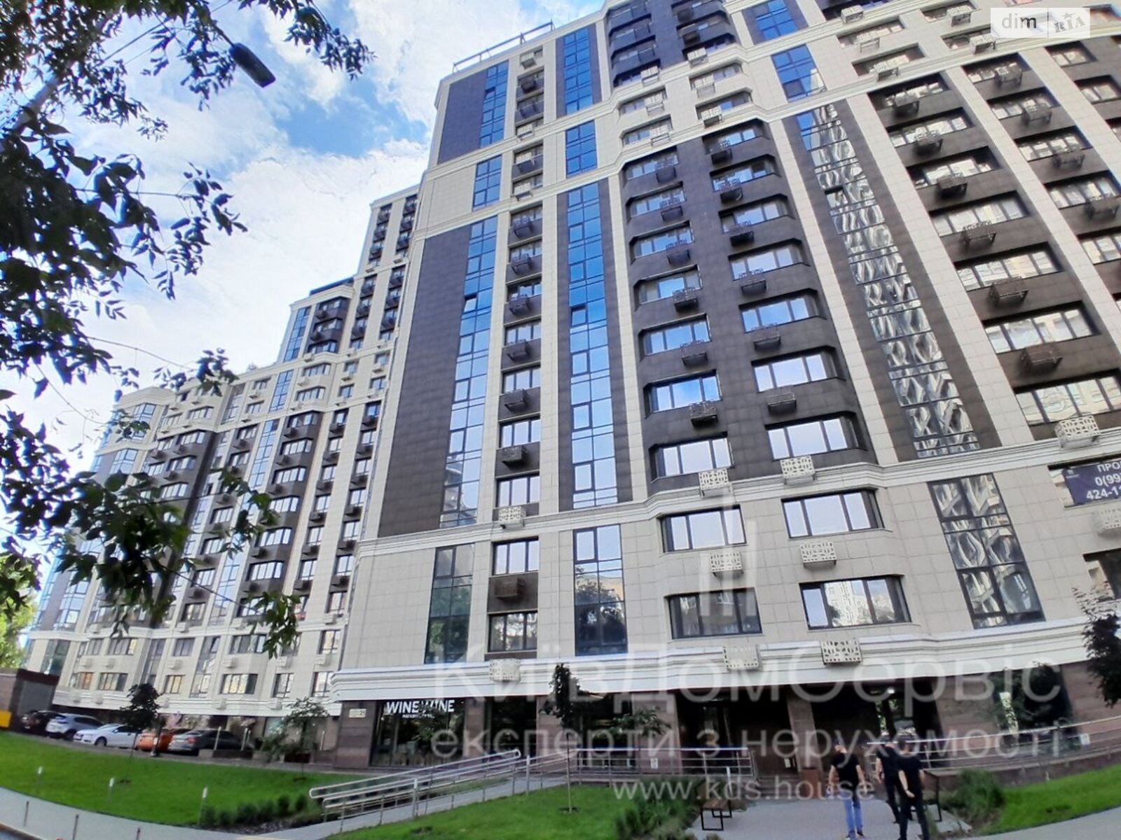 Продажа пятикомнатной квартиры в Киеве, на ул. Златоустовская 25, район Солдатская Слободка фото 1