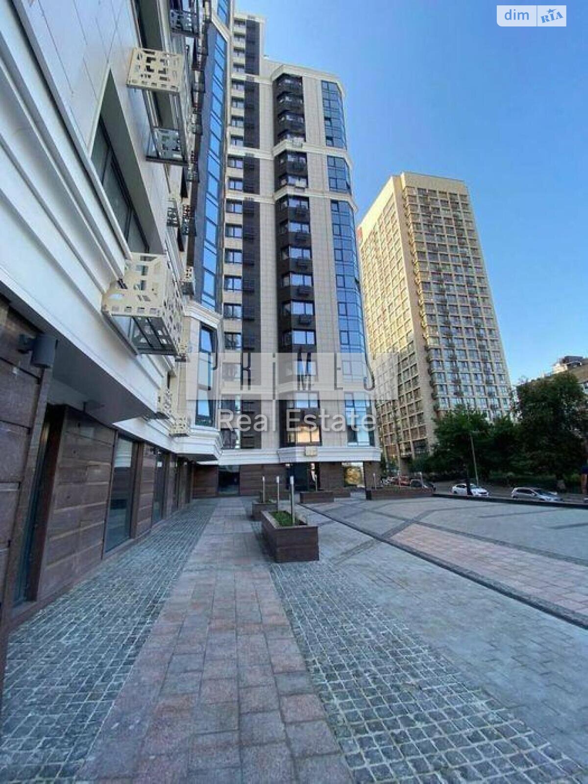 Продажа трехкомнатной квартиры в Киеве, на ул. Златоустовская 27, район Солдатская Слободка фото 1 Продажа трехкомнатной квартиры в Киеве, на ул. Златоустовская 27, район Солдатская Слободка фото 1