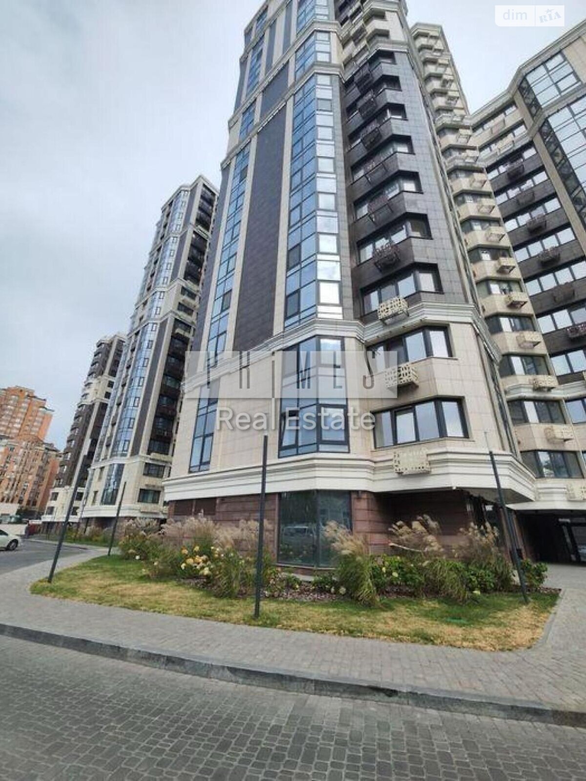 Продажа трехкомнатной квартиры в Киеве, на ул. Златоустовская 27, район Солдатская Слободка фото 1 Продажа трехкомнатной квартиры в Киеве, на ул. Златоустовская 27, район Солдатская Слободка фото 1