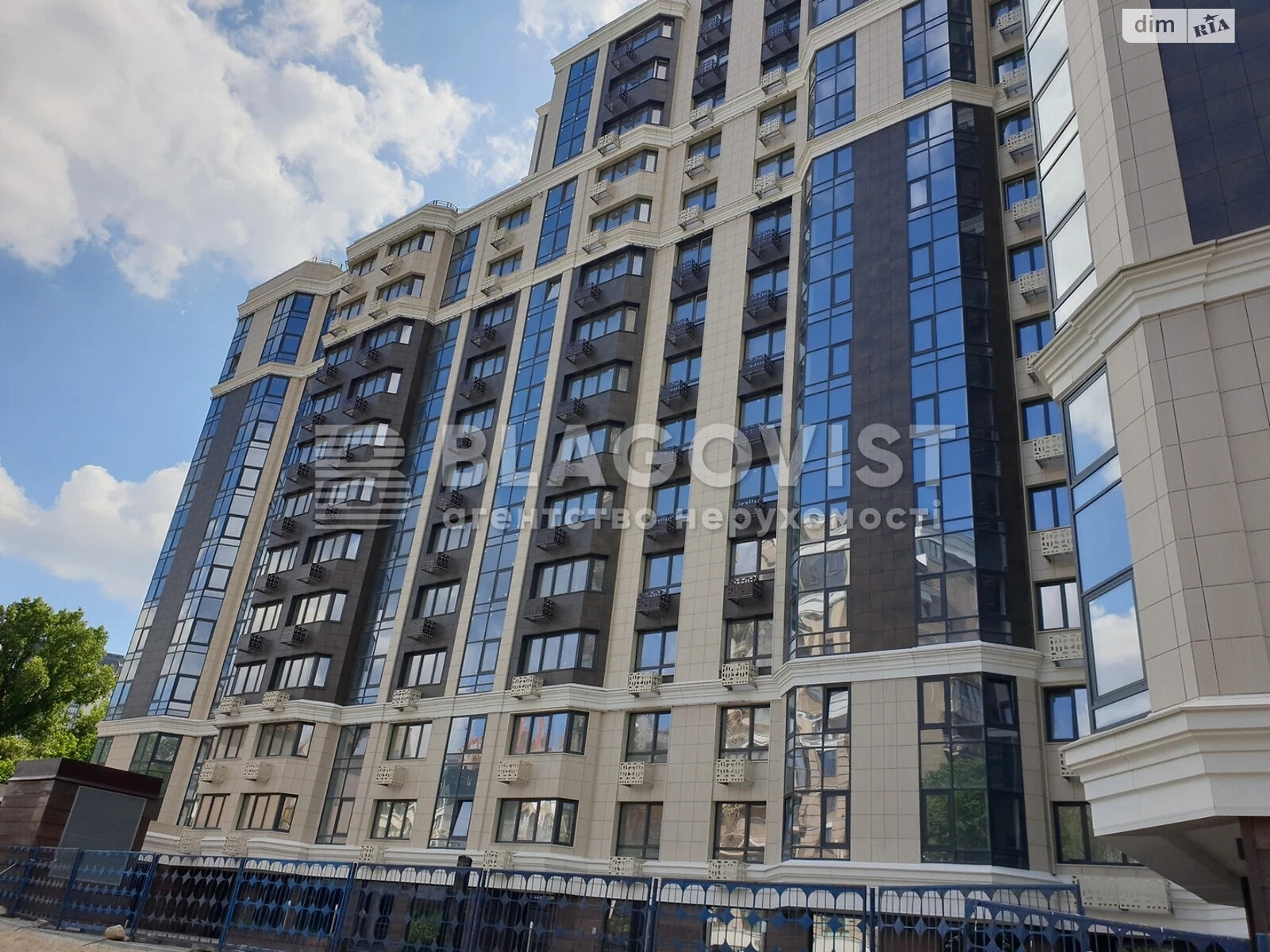 Продажа двухкомнатной квартиры в Киеве, на ул. Златоустовская 25, район Солдатская Слободка фото 1 Продажа двухкомнатной квартиры в Киеве, на ул. Златоустовская 25, район Солдатская Слободка фото 1