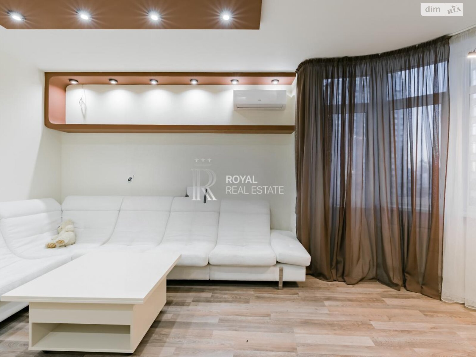 Продажа трехкомнатной квартиры в Киеве, на ул. Златоустовская 55, район Солдатская Слободка фото 1