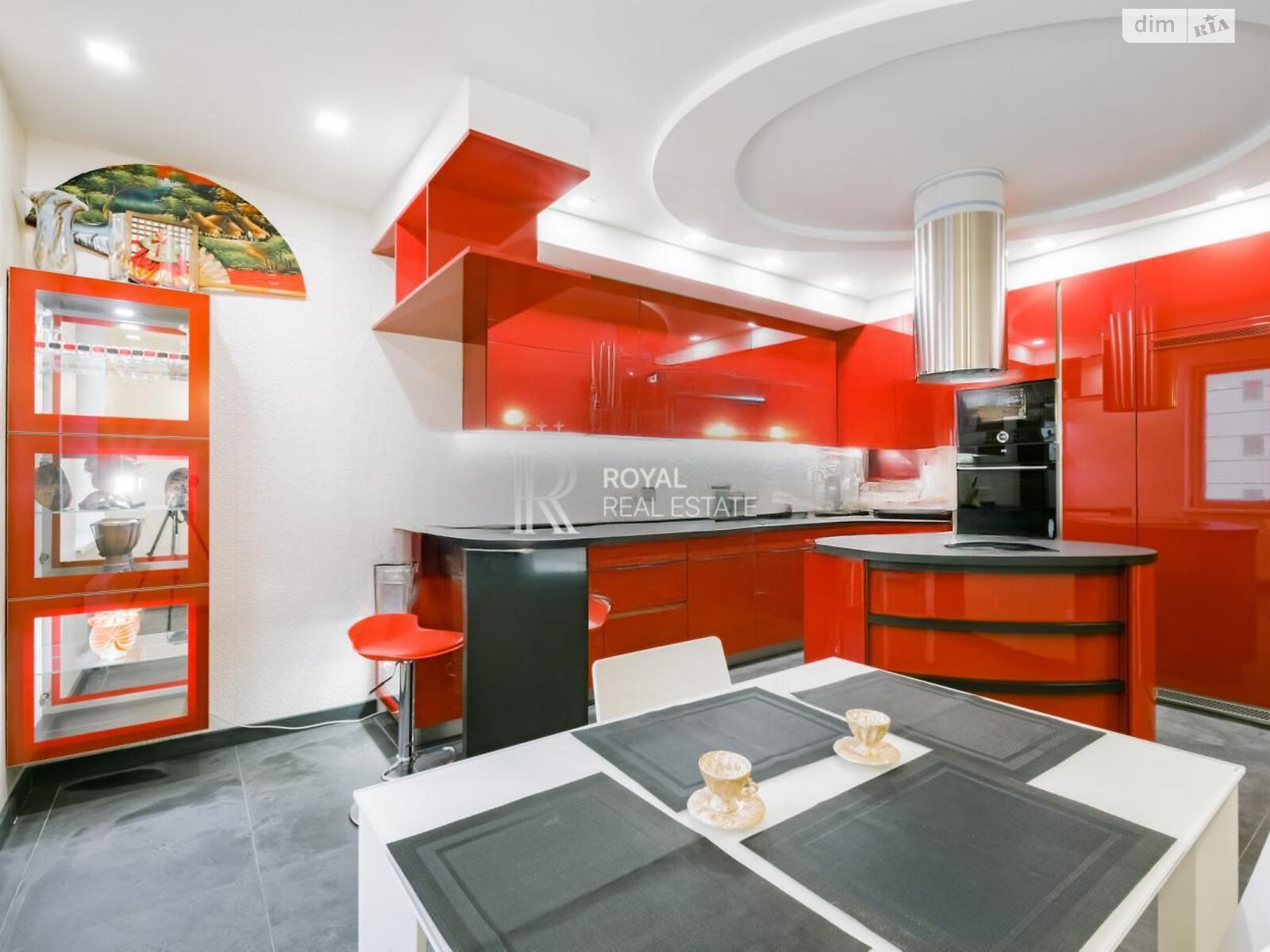 Продажа трехкомнатной квартиры в Киеве, на ул. Златоустовская 55, район Солдатская Слободка фото 1