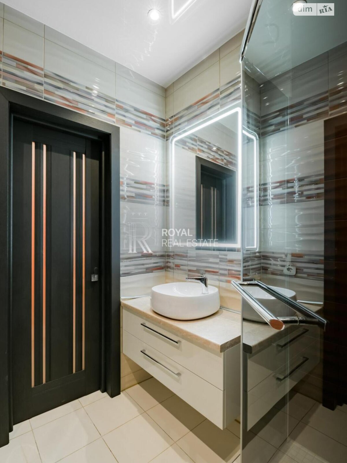 Продажа трехкомнатной квартиры в Киеве, на ул. Златоустовская 55, район Солдатская Слободка фото 1