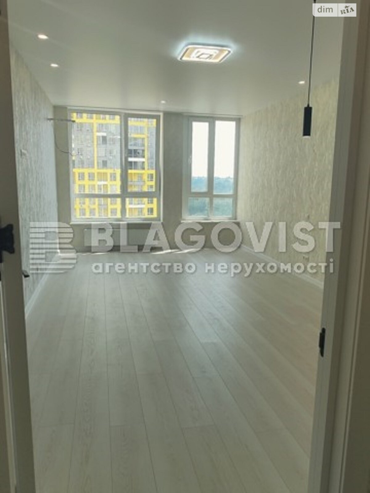 Продажа однокомнатной квартиры в Киеве, на ул. Кадетский Гай 10, район Соломенский фото 1 Продажа однокомнатной квартиры в Киеве, на ул. Кадетский Гай 10, район Соломенский фото 1