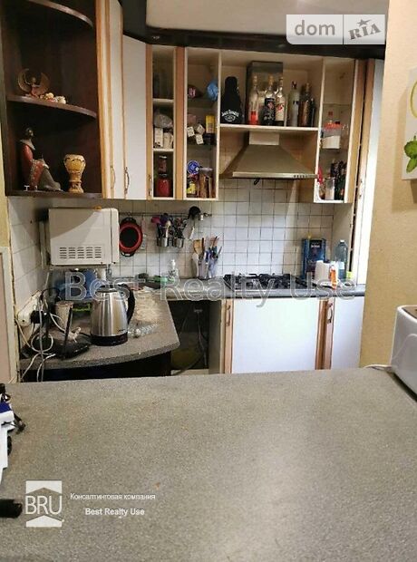 Продажа трехкомнатной квартиры в Киеве, на ул. Авиаконструктора Антонова 4, район Соломенский фото 1 Продажа трехкомнатной квартиры в Киеве, на ул. Авиаконструктора Антонова 4, район Соломенский фото 1