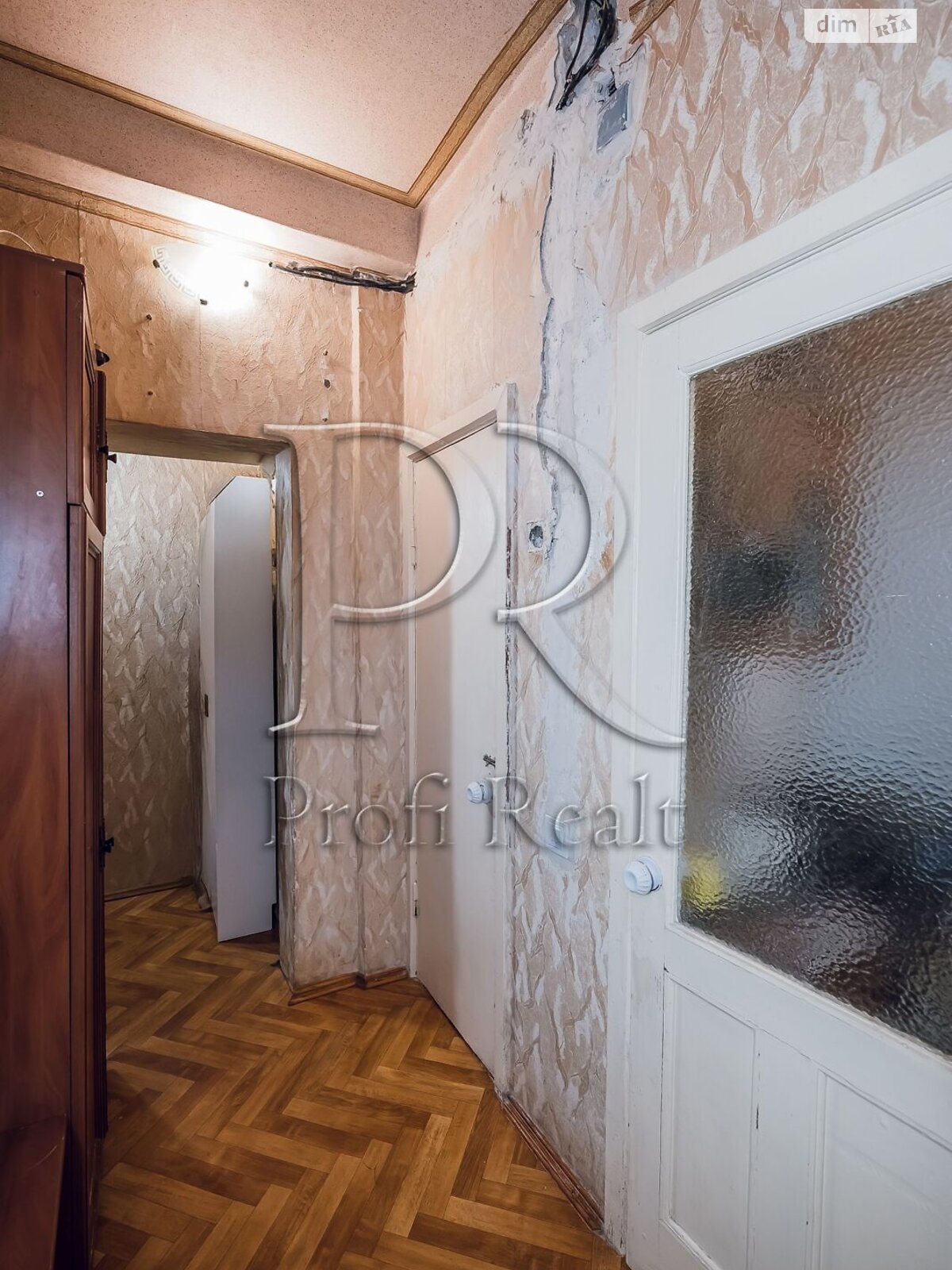 Продажа двухкомнатной квартиры в Киеве, на ул. Авиаконструктора Антонова 41, район Соломенский фото 1 Продажа двухкомнатной квартиры в Киеве, на ул. Авиаконструктора Антонова 41, район Соломенский фото 1