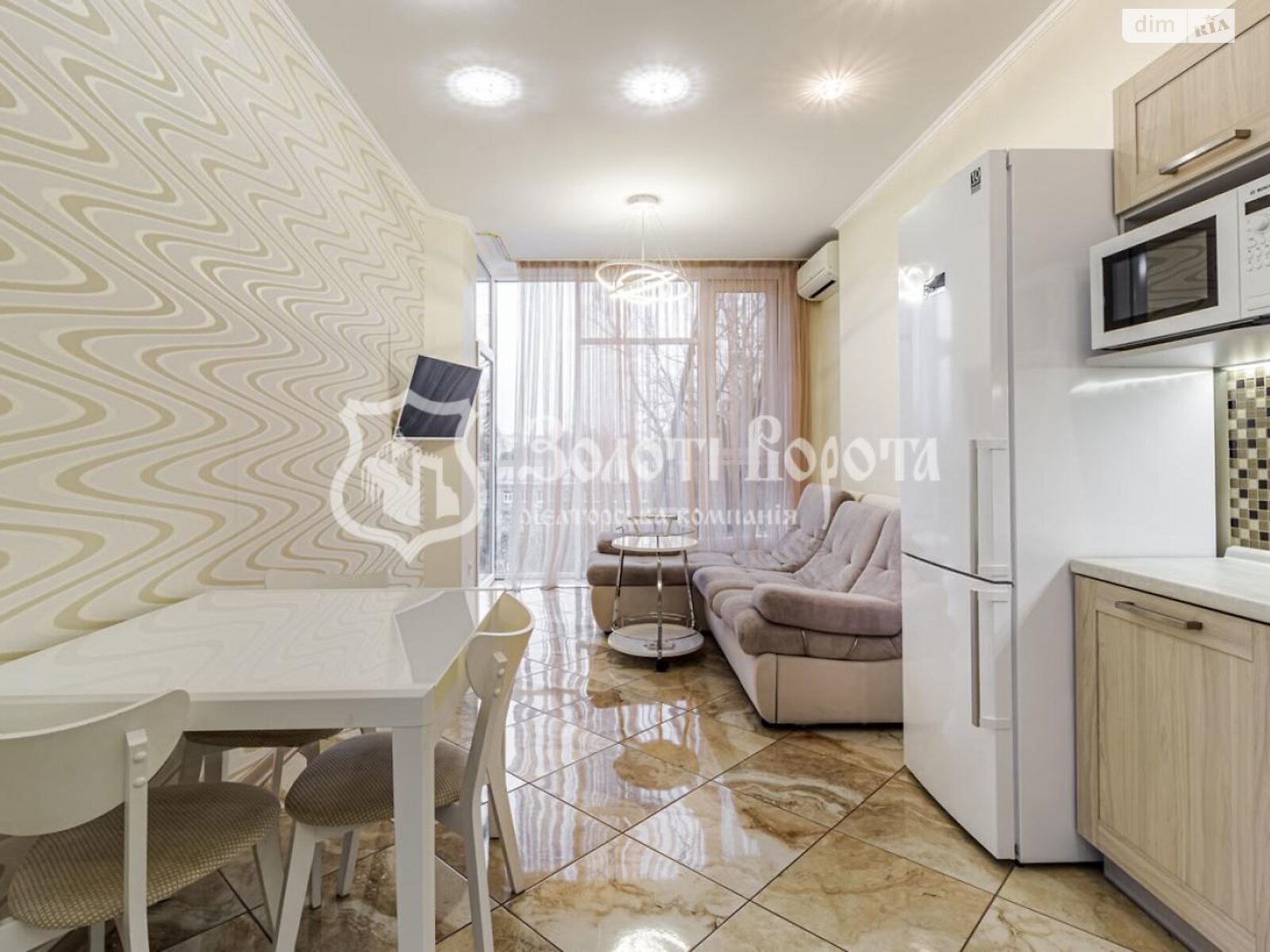 Продажа однокомнатной квартиры в Киеве, на ул. Авиаконструктора Антонова 2Б, район Соломенский фото 1