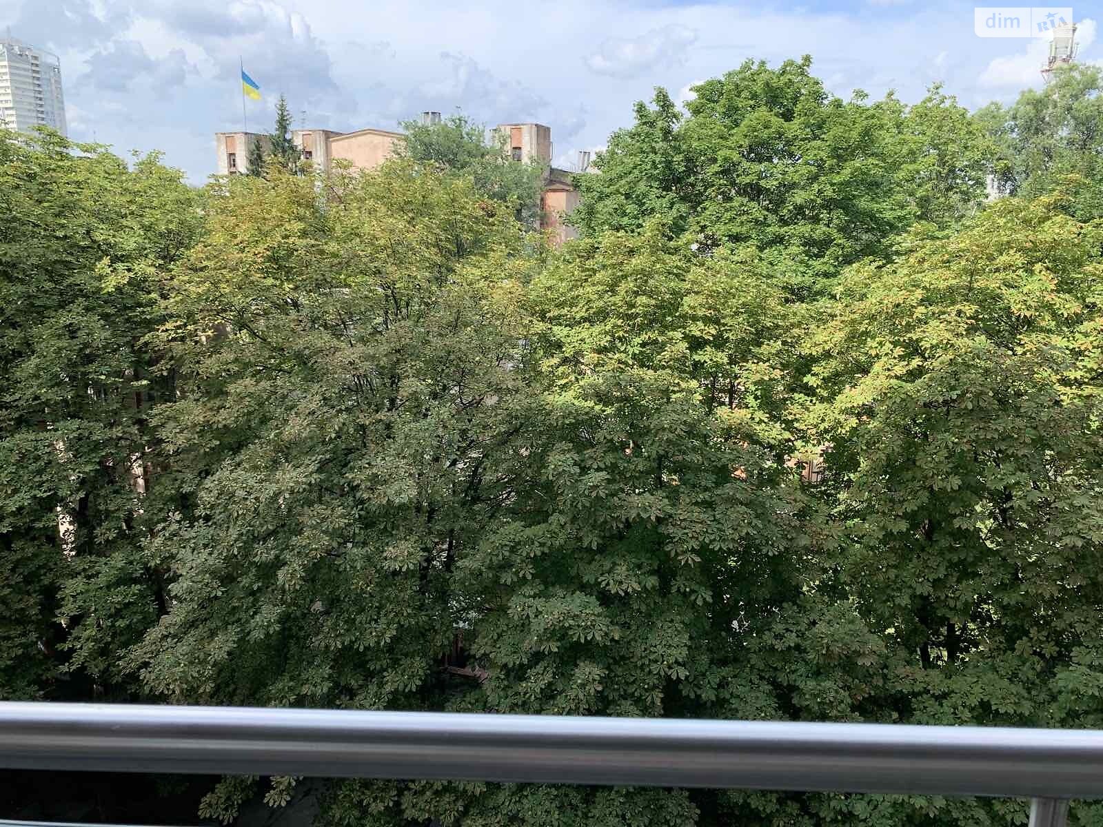 Продаж однокімнатної квартири в Києві, на просп. Берестейський 42, район Солом'янський фото 1 Продаж однокімнатної квартири в Києві, на просп. Берестейський 42, район Солом'янський фото 1