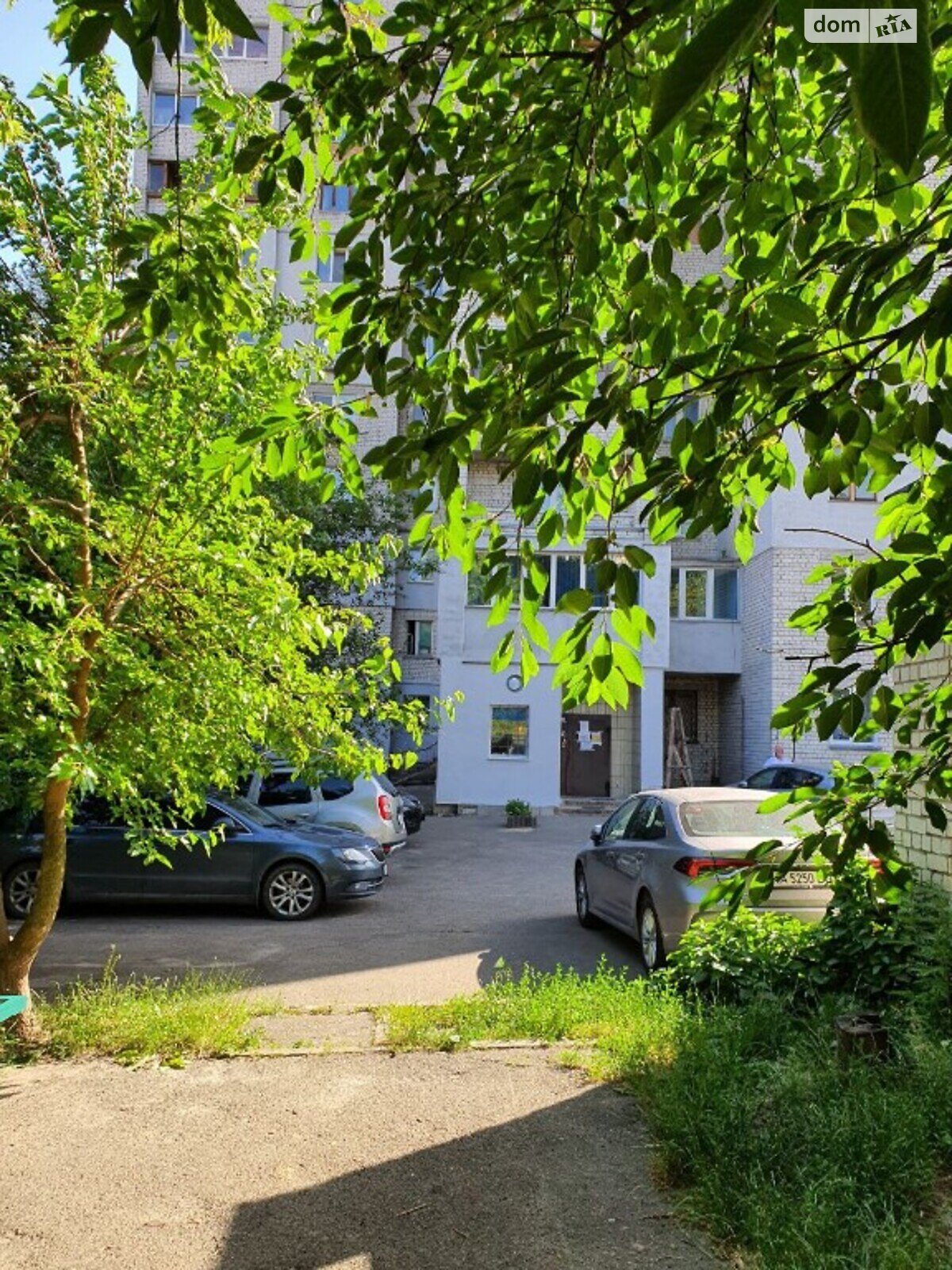 Продажа однокомнатной квартиры в Киеве, на ул. Дачная 53, район Соломенский фото 1 Продажа однокомнатной квартиры в Киеве, на ул. Дачная 53, район Соломенский фото 1