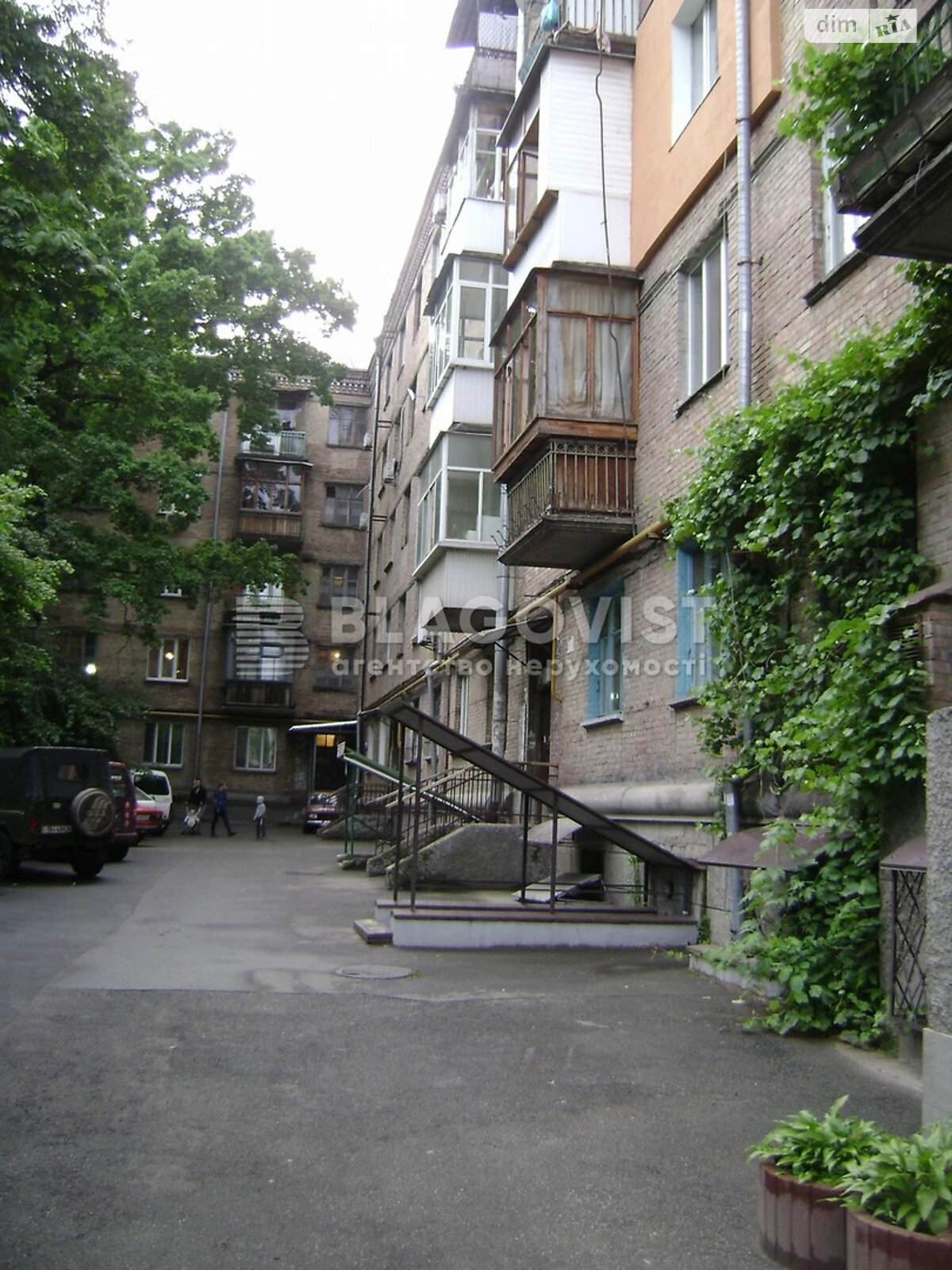 Продаж трикімнатної квартири в Києві, на вул. Борщагівська 189, район Солом'янський фото 1 Продаж трикімнатної квартири в Києві, на вул. Борщагівська 189, район Солом'янський фото 1
