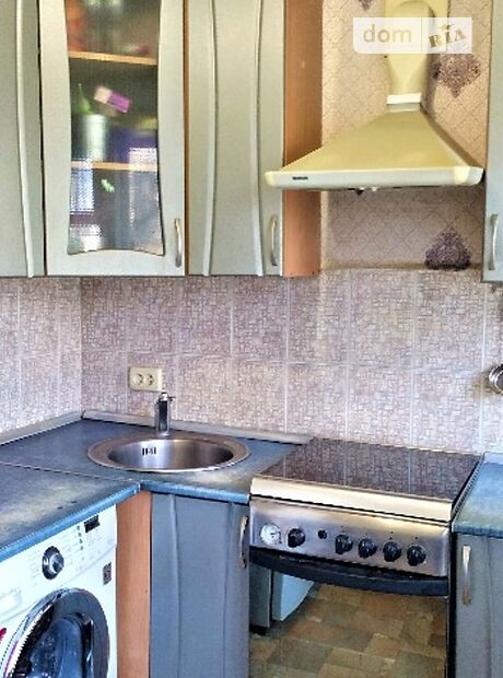 Продажа двухкомнатной квартиры в Киеве, на бул. Чоколовский 11, кв. 11, район Соломенский фото 1 Продажа двухкомнатной квартиры в Киеве, на бул. Чоколовский 11, кв. 11, район Соломенский фото 1