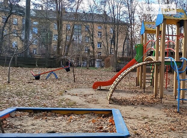 Продажа двухкомнатной квартиры в Киеве, на бул. Чоколовский 11, кв. 11, район Соломенский фото 1 Продажа двухкомнатной квартиры в Киеве, на бул. Чоколовский 11, кв. 11, район Соломенский фото 1