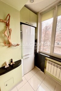 Продажа трехкомнатной квартиры в Киеве, на бул. Чоколовский 18, кв. 226, район Соломенский фото 2