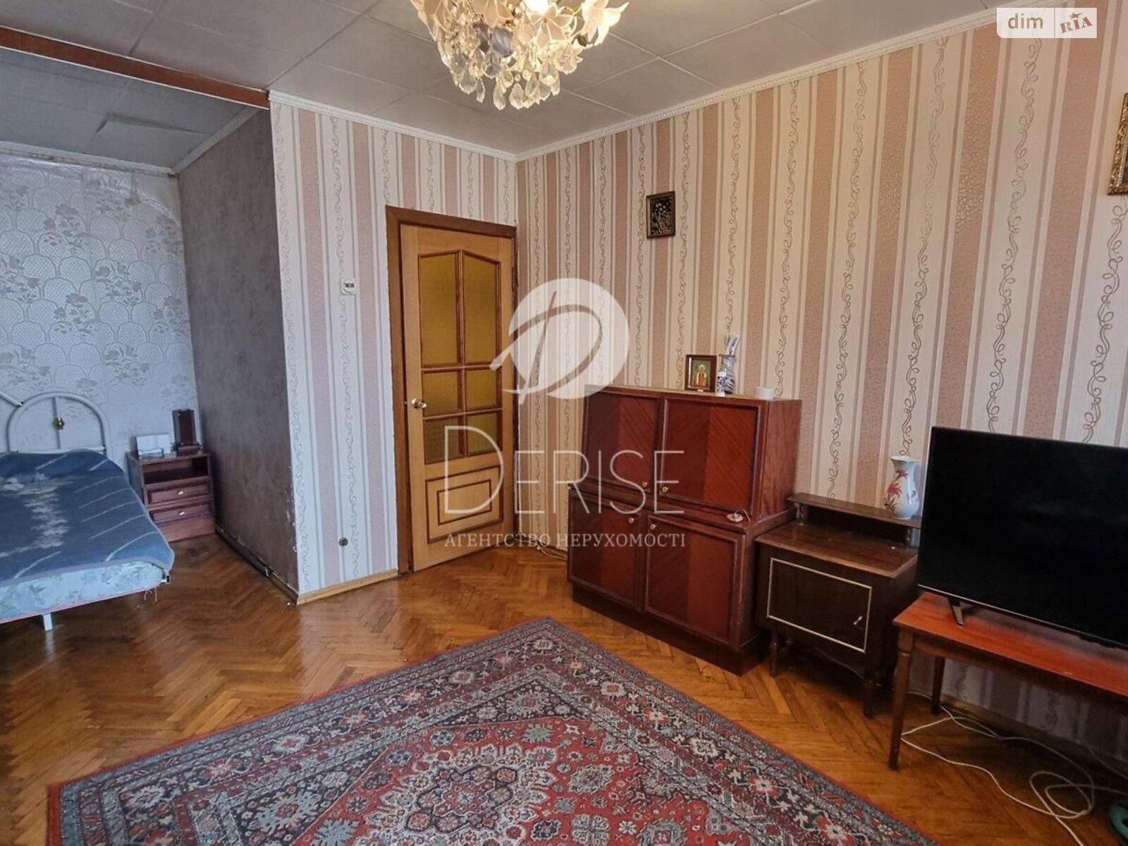 Продаж однокімнатної квартири в Києві, на бул. Чоколівський 22, район Солом'янський фото 1 Продаж однокімнатної квартири в Києві, на бул. Чоколівський 22, район Солом'янський фото 1