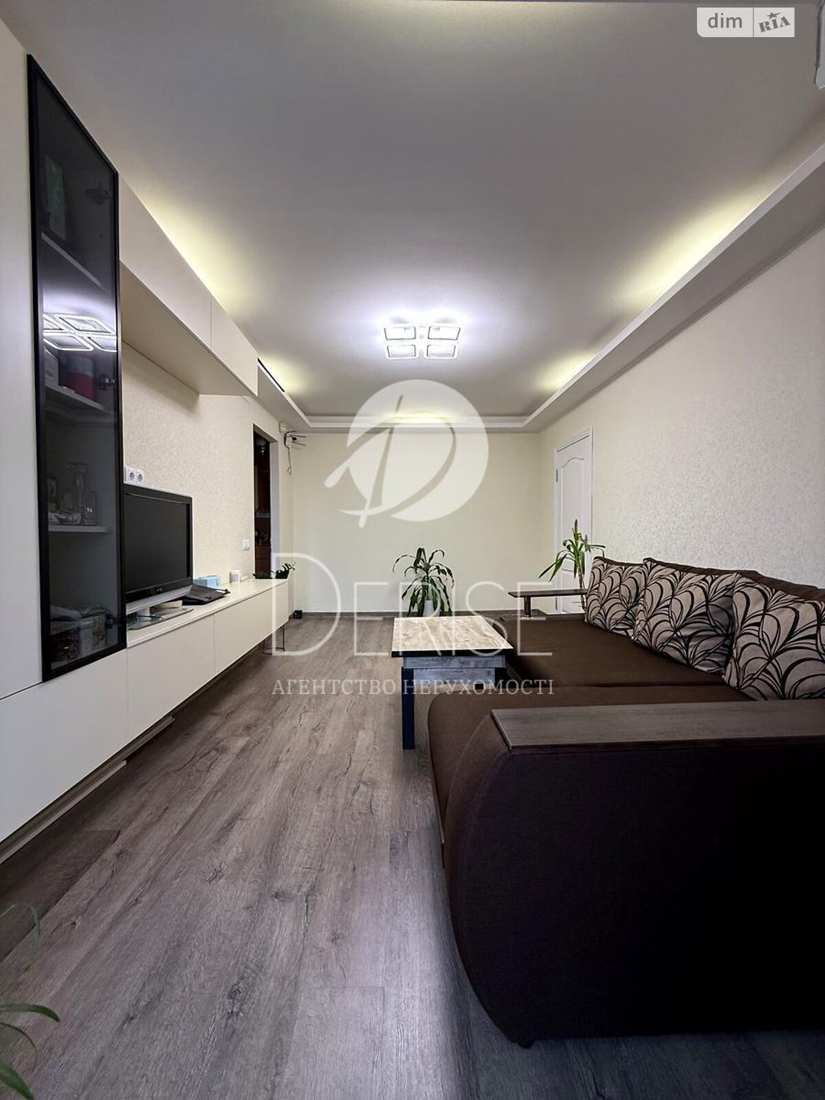 Продажа двухкомнатной квартиры в Киеве, на бул. Чоколовский 19, район Соломенский фото 1