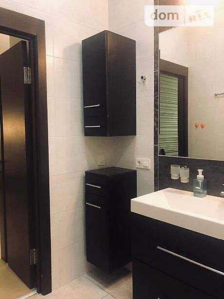 Продажа трехкомнатной квартиры в Киеве, на ул. Кудряшова 18 район Соломенский фото 1 Продажа трехкомнатной квартиры в Киеве, на ул. Кудряшова 18 район Соломенский фото 1