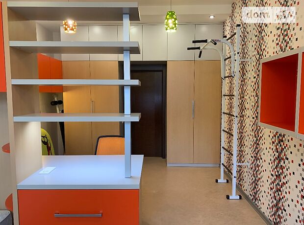 Продажа трехкомнатной квартиры в Киеве, на ул. Кудряшова 18 район Соломенский фото 1 Продажа трехкомнатной квартиры в Киеве, на ул. Кудряшова 18 район Соломенский фото 1