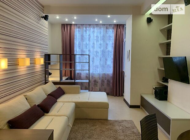 Продажа трехкомнатной квартиры в Киеве, на ул. Кудряшова 18 район Соломенский фото 1 Продажа трехкомнатной квартиры в Киеве, на ул. Кудряшова 18 район Соломенский фото 1