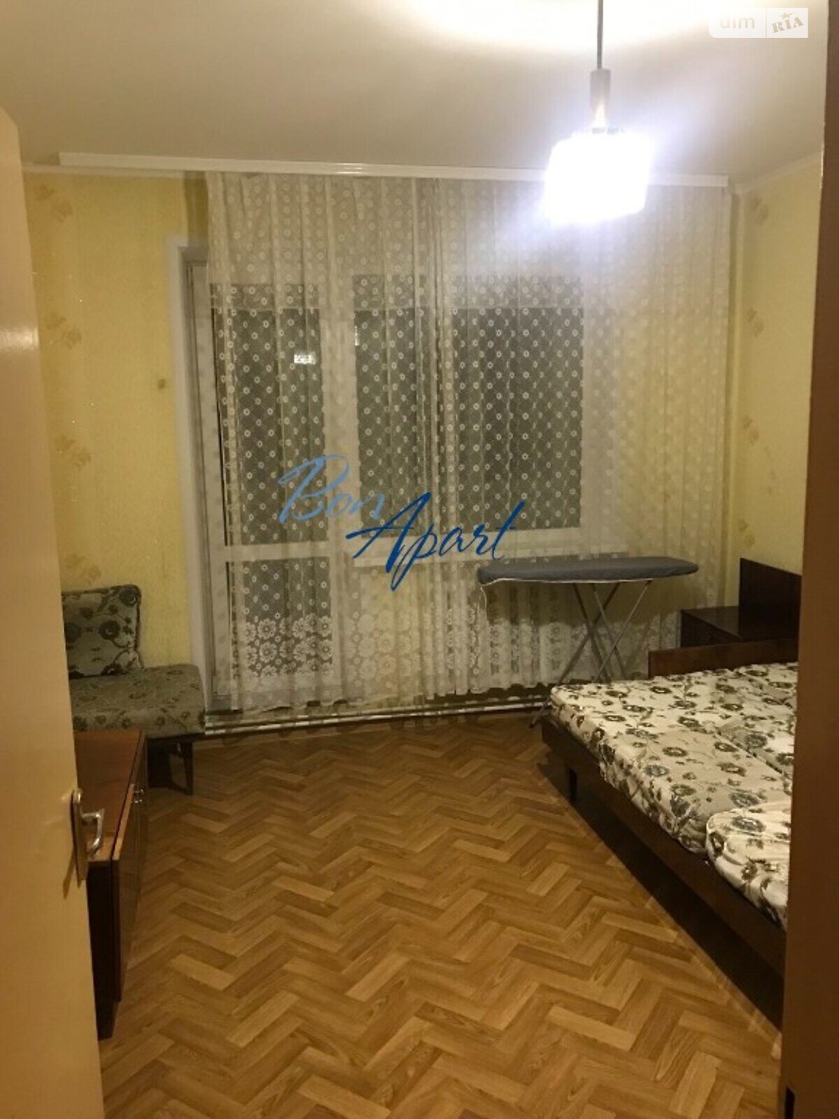 Продаж трикімнатної квартири в Києві, на вул. Генерала Генадія Воробйова 13В, район Солом'янський фото 1 Продаж трикімнатної квартири в Києві, на вул. Генерала Генадія Воробйова 13В, район Солом'янський фото 1