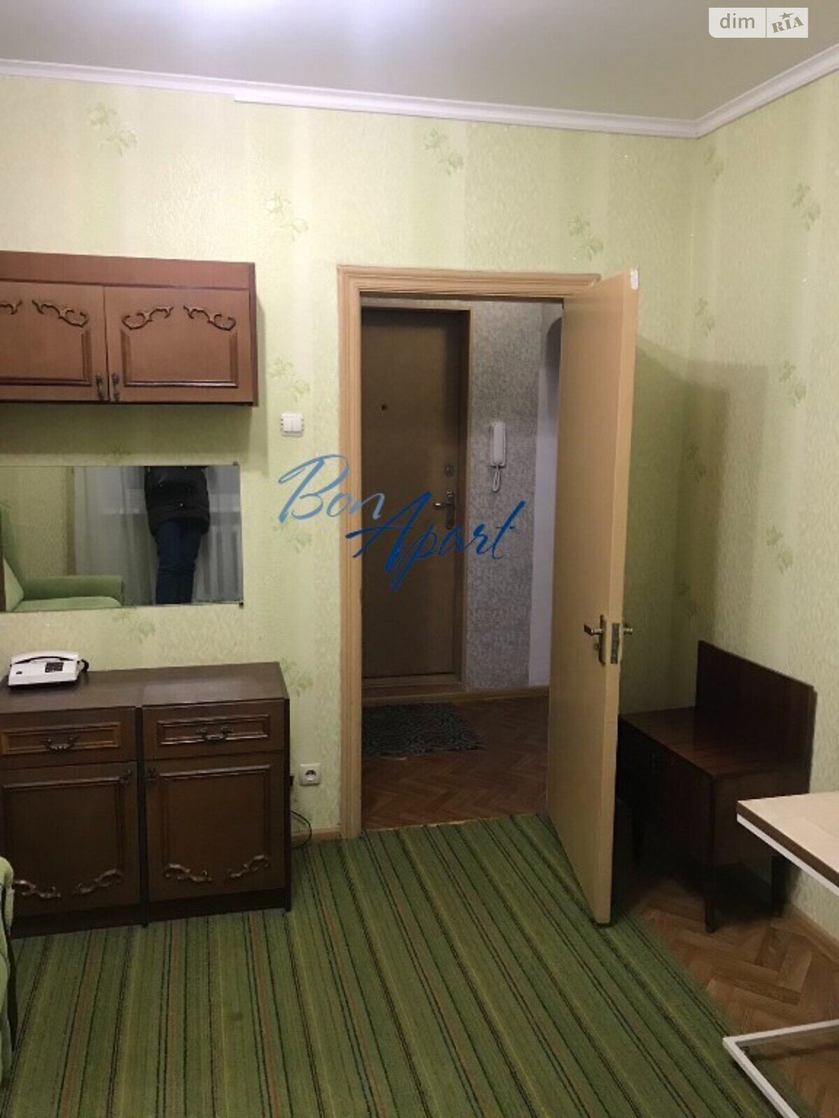 Продаж трикімнатної квартири в Києві, на вул. Генерала Генадія Воробйова 13В, район Солом'янський фото 1 Продаж трикімнатної квартири в Києві, на вул. Генерала Генадія Воробйова 13В, район Солом'янський фото 1