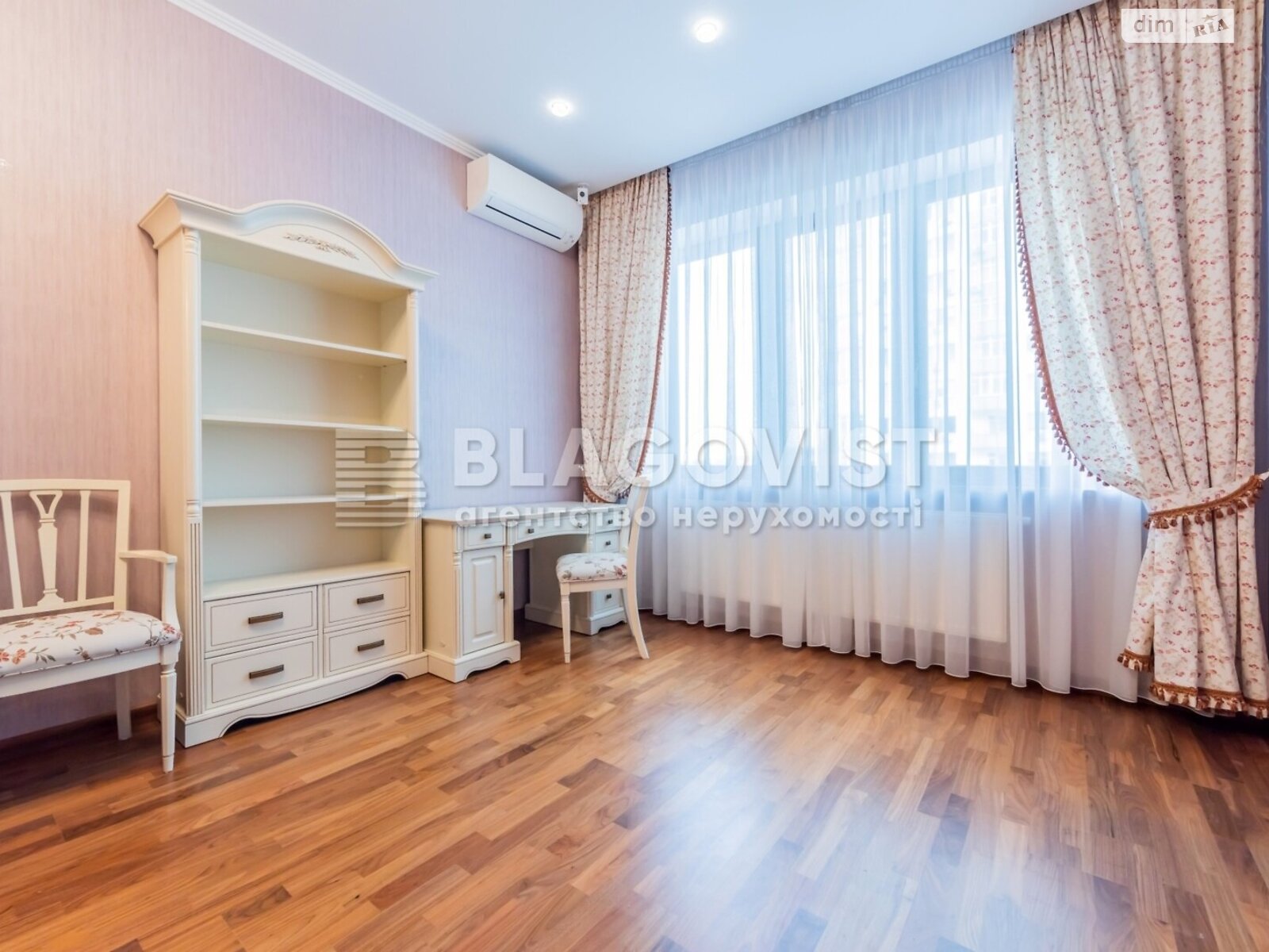 Продаж двокімнатної квартири в Києві, на вул. Генерала Шаповала 2А, район Солом'янський фото 1 Продаж двокімнатної квартири в Києві, на вул. Генерала Шаповала 2А, район Солом'янський фото 1