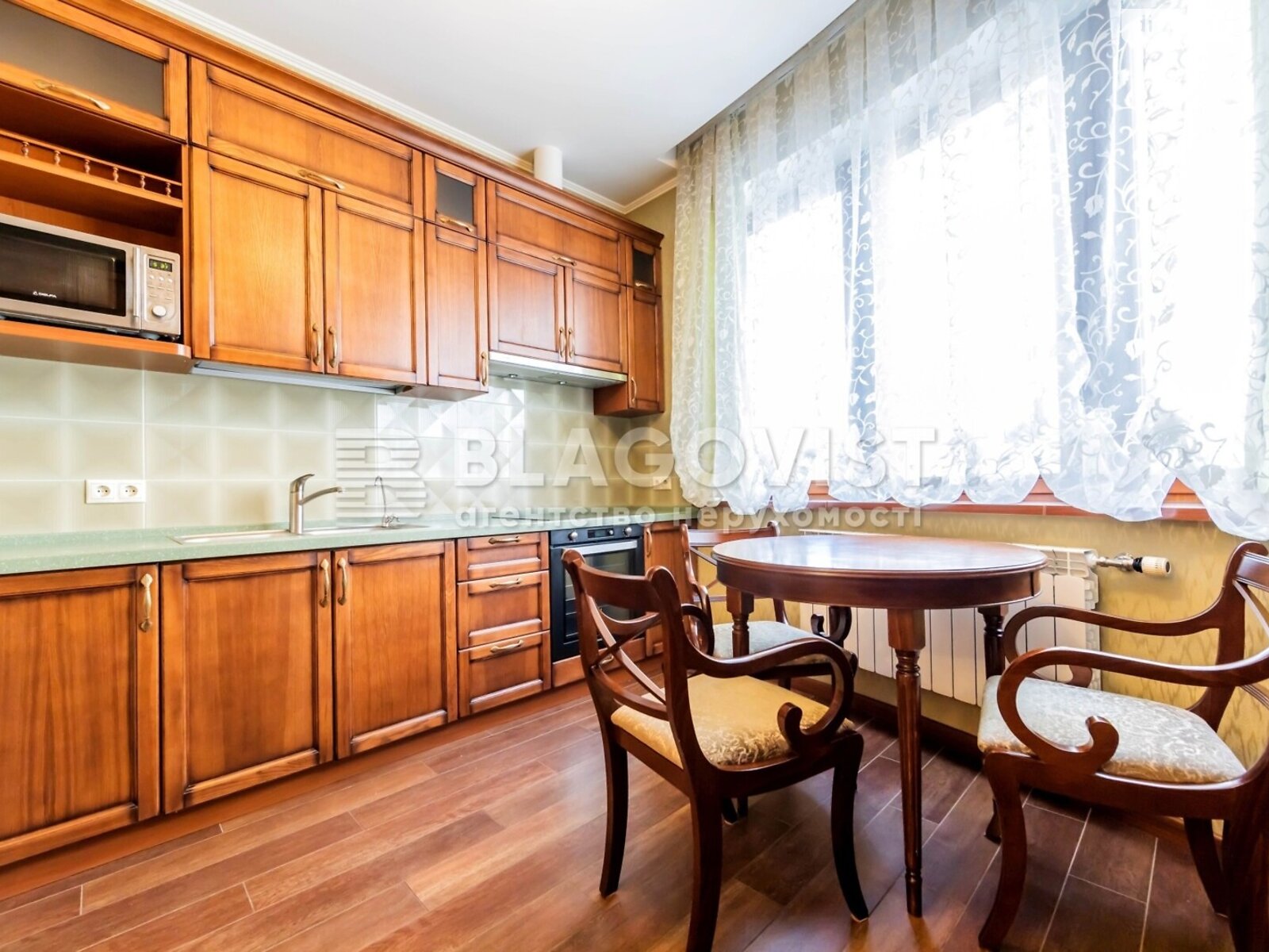 Продаж двокімнатної квартири в Києві, на вул. Генерала Шаповала 2А, район Солом'янський фото 1 Продаж двокімнатної квартири в Києві, на вул. Генерала Шаповала 2А, район Солом'янський фото 1