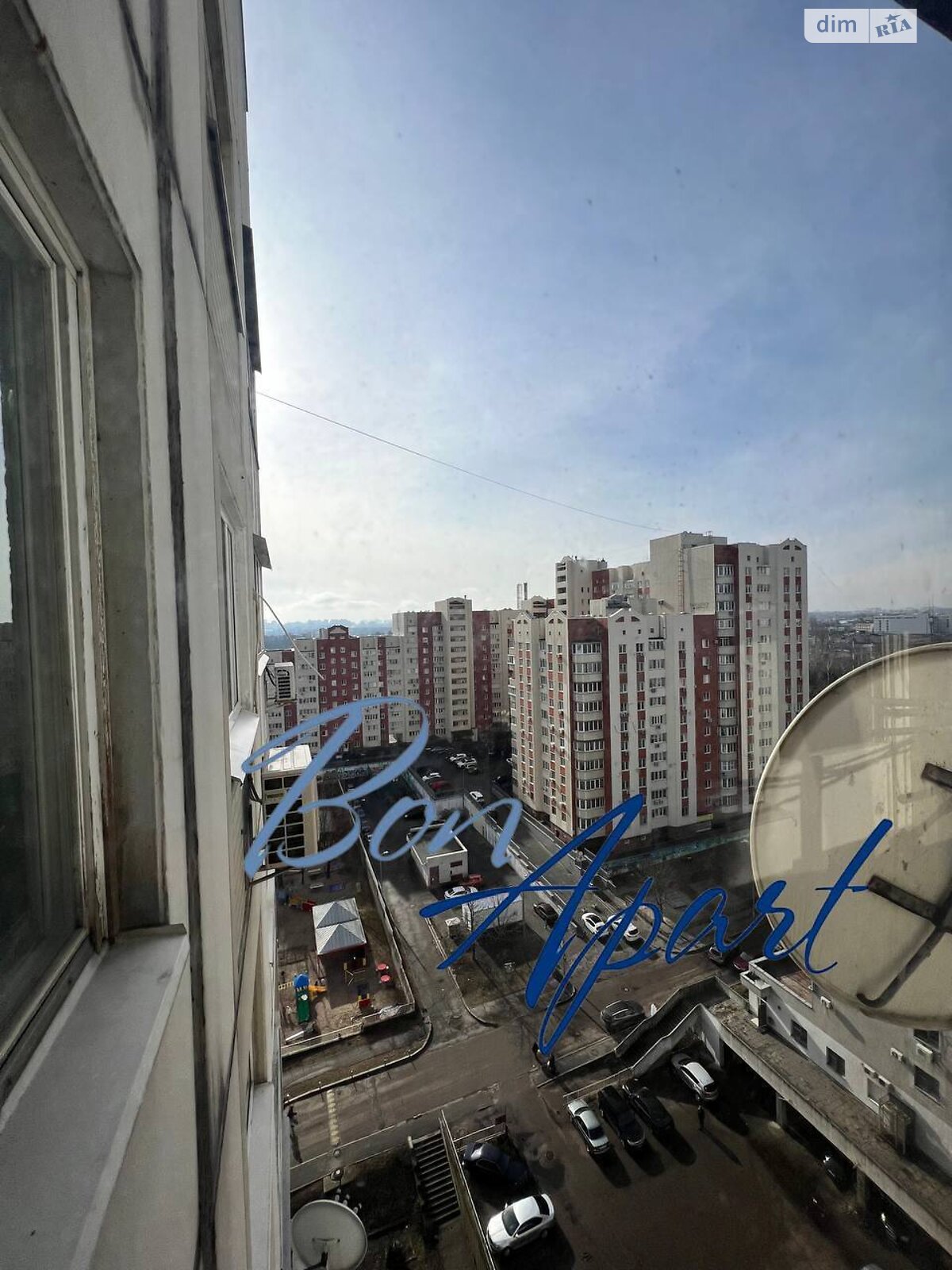 Продаж чотирикімнатної квартири в Києві, на вул. Івана Пулюя 5А, район Солом'янський фото 1