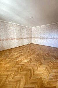 Продаж чотирикімнатної квартири в Києві, на вул. Івана Пулюя 5А, район Солом'янський фото 2