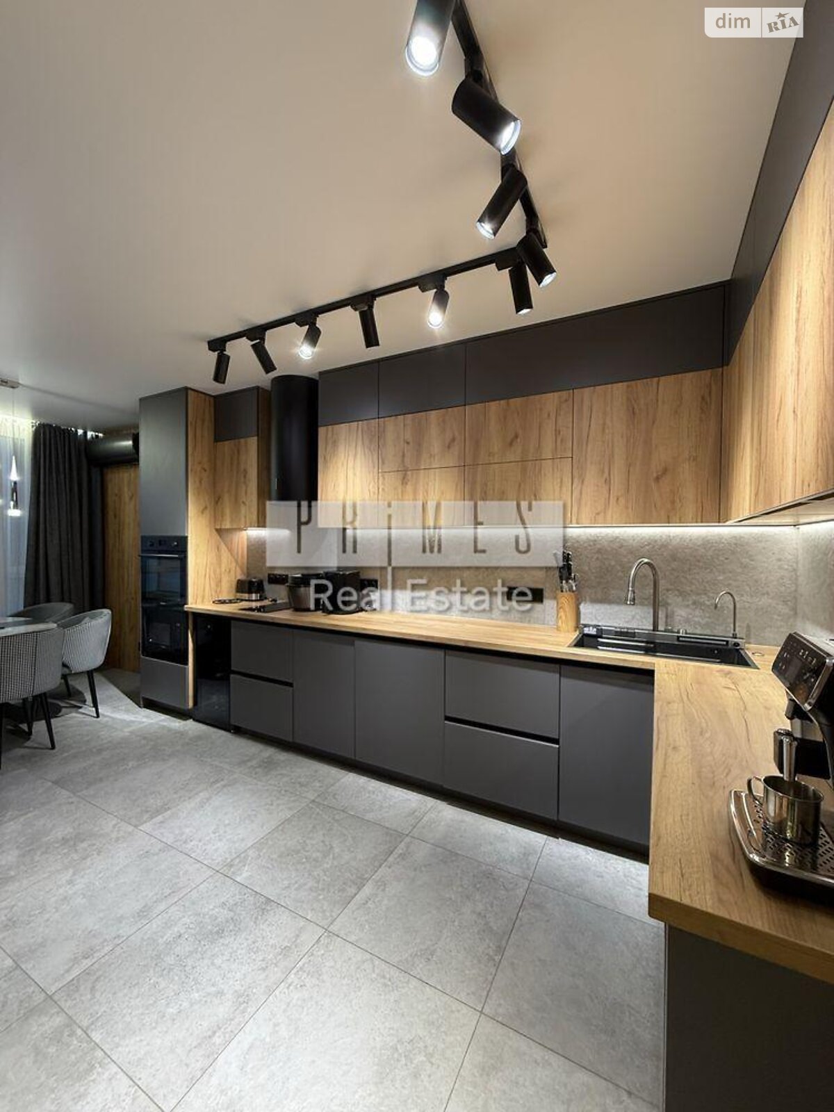 Продажа трехкомнатной квартиры в Киеве, на ул. Кадетский Гай 10, район Соломенский фото 1