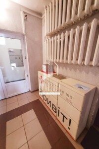 Продаж чотирикімнатної квартири в Києві, на вул. Клінічна 23-25, район Солом'янський фото 2