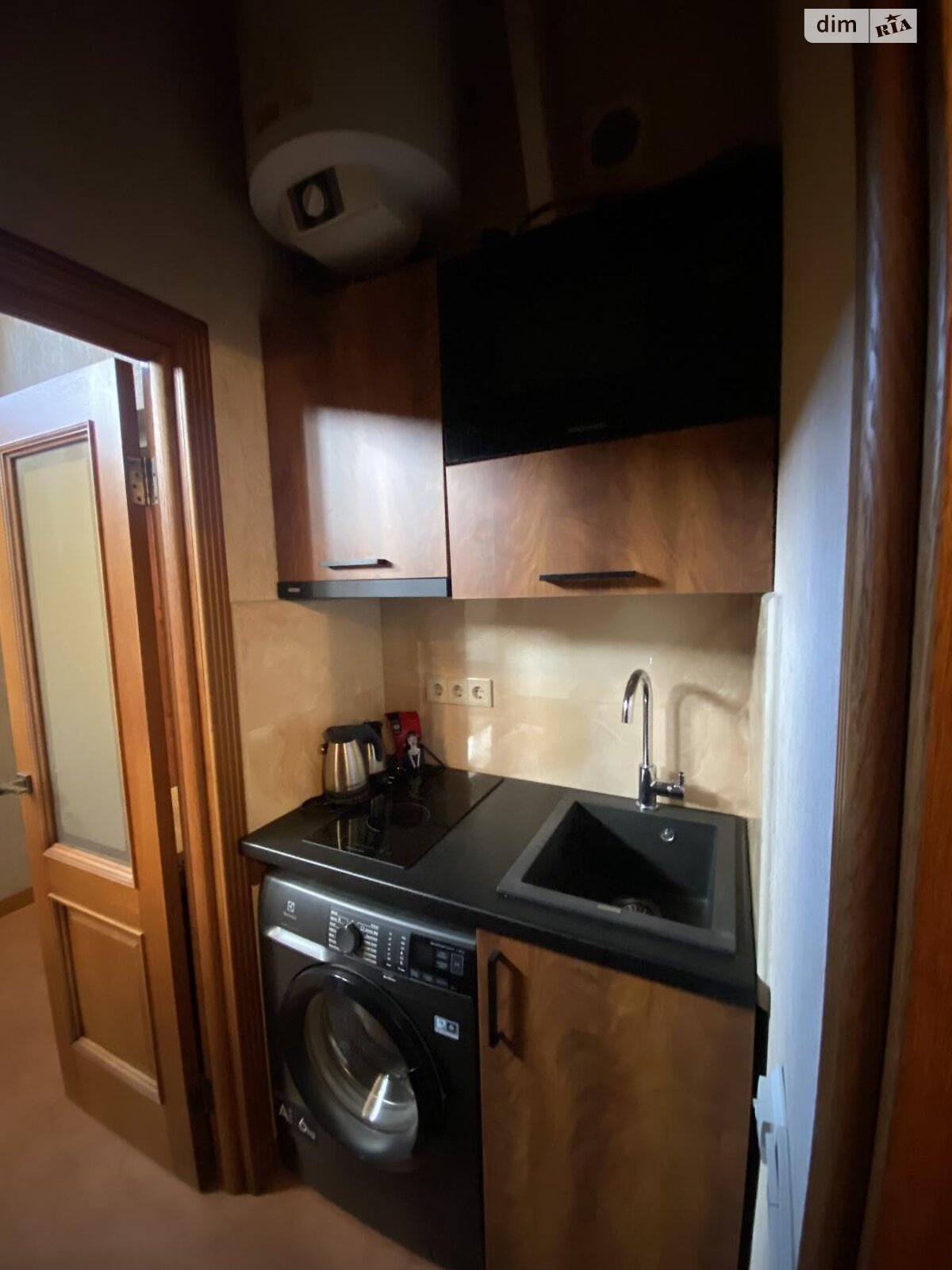 Продажа однокомнатной квартиры в Киеве, на ул. Клиническая, район Соломенский фото 1 Продажа однокомнатной квартиры в Киеве, на ул. Клиническая, район Соломенский фото 1