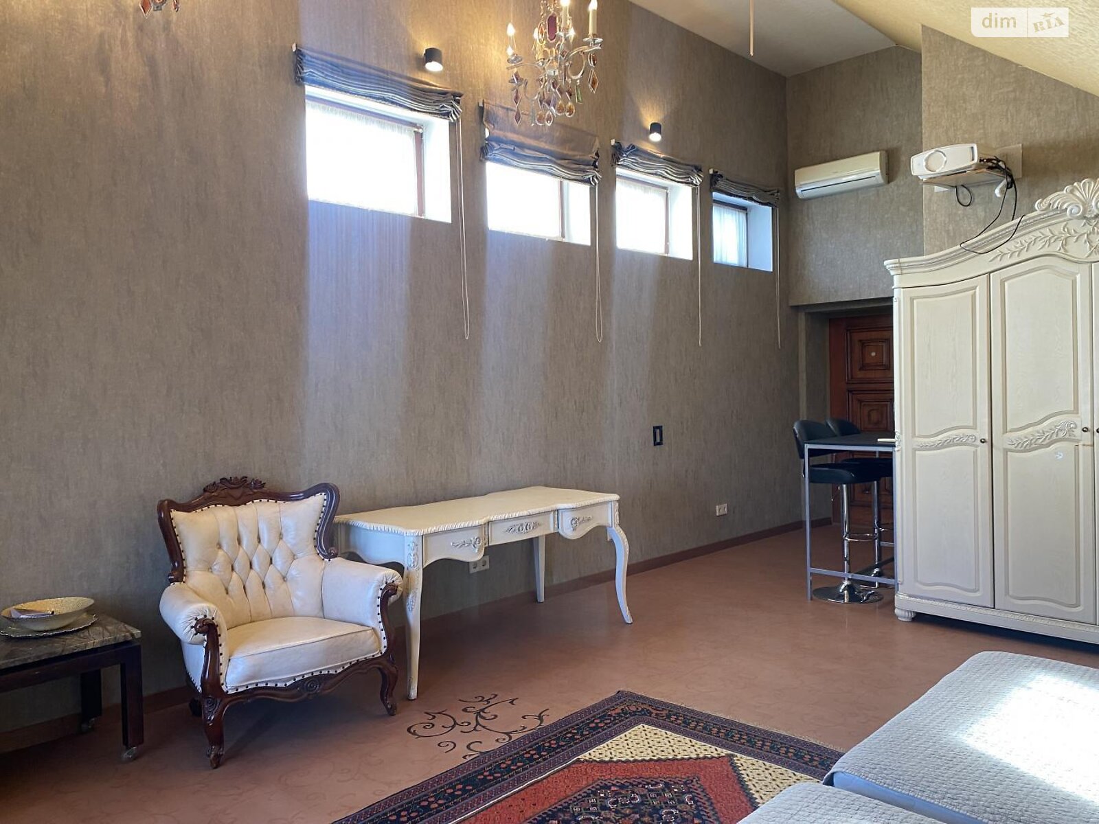 Продажа однокомнатной квартиры в Киеве, на ул. Клиническая, район Соломенский фото 1 Продажа однокомнатной квартиры в Киеве, на ул. Клиническая, район Соломенский фото 1