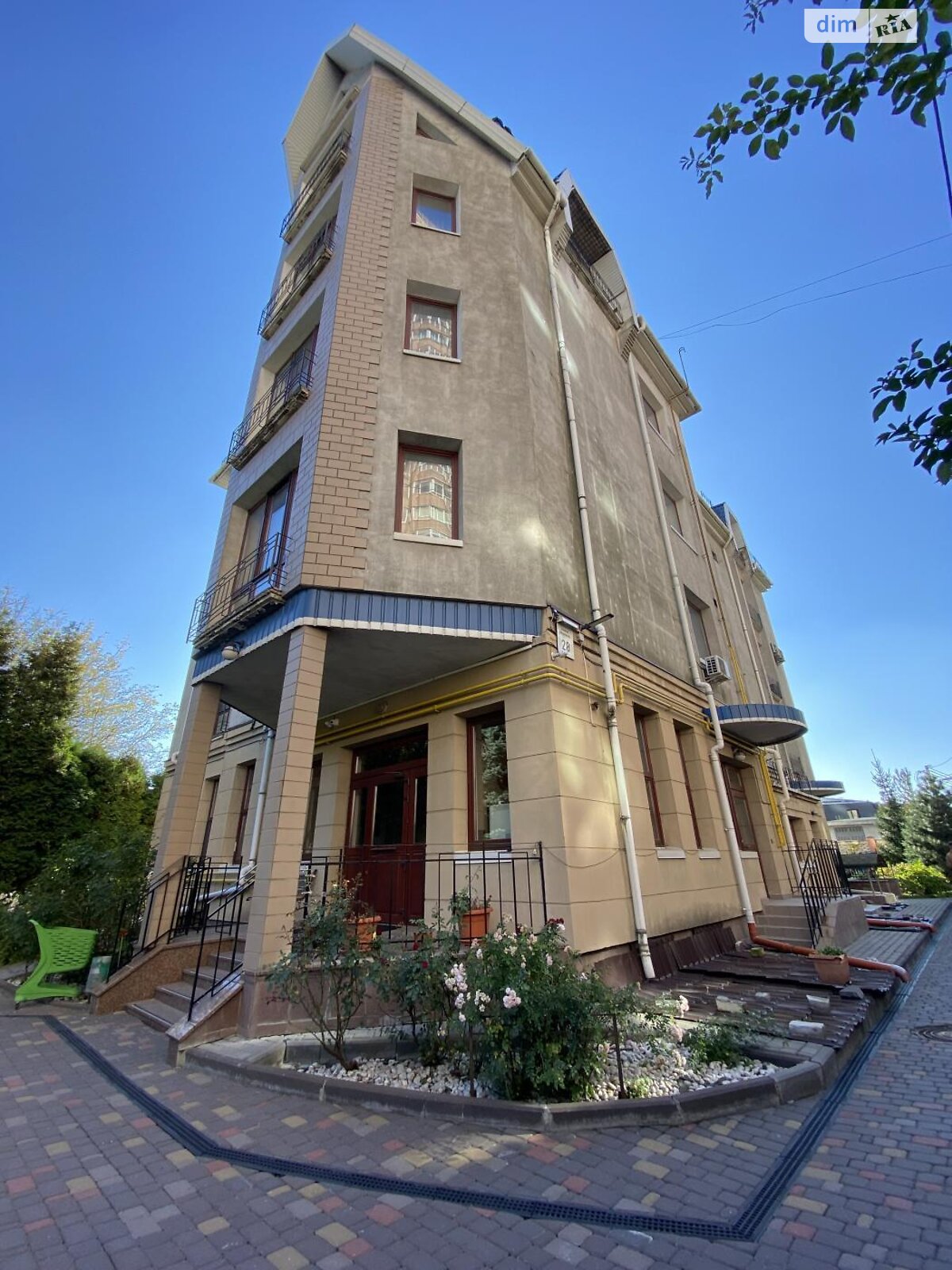 Продажа однокомнатной квартиры в Киеве, на ул. Клиническая, район Соломенский фото 1 Продажа однокомнатной квартиры в Киеве, на ул. Клиническая, район Соломенский фото 1