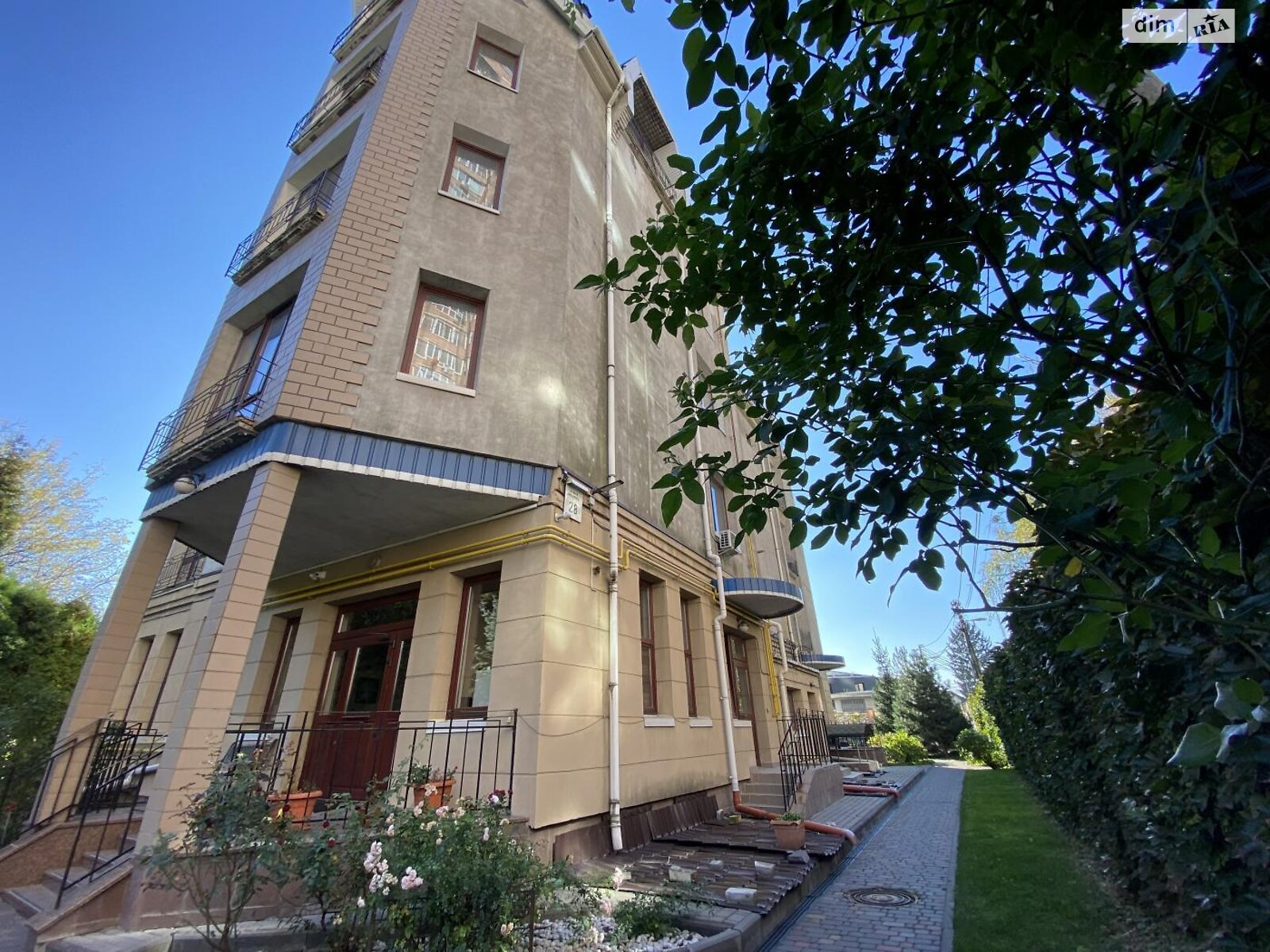 Продажа однокомнатной квартиры в Киеве, на ул. Клиническая, район Соломенский фото 1 Продажа однокомнатной квартиры в Киеве, на ул. Клиническая, район Соломенский фото 1