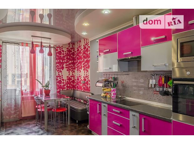 Продаж квартири, 3 кім., Київ, р‑н. Соломенський, ст.м. Деміївська, Червонозоряний проспект Продаж квартири, 3 кім., Київ, р‑н. Соломенський, ст.м. Деміївська, Червонозоряний проспект