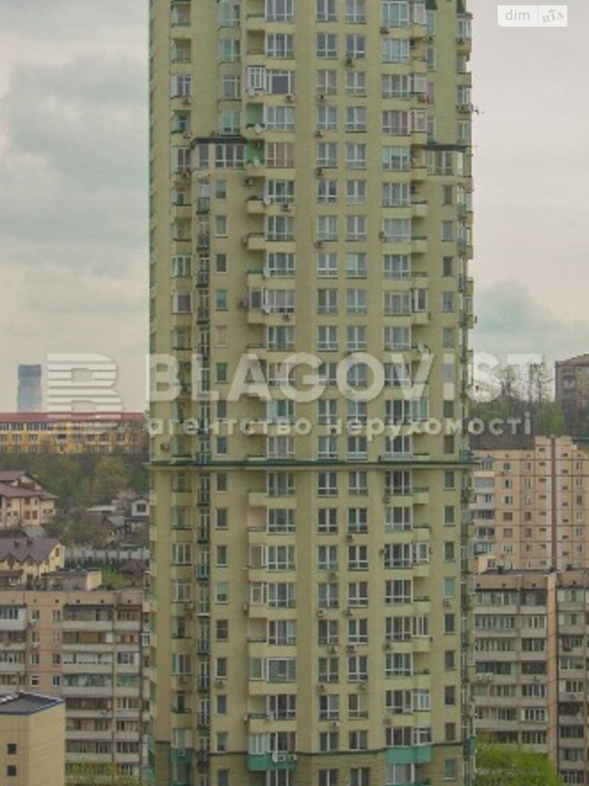 Продаж трикімнатної квартири в Києві, на вул. Мокра 18, район Солом'янський фото 1