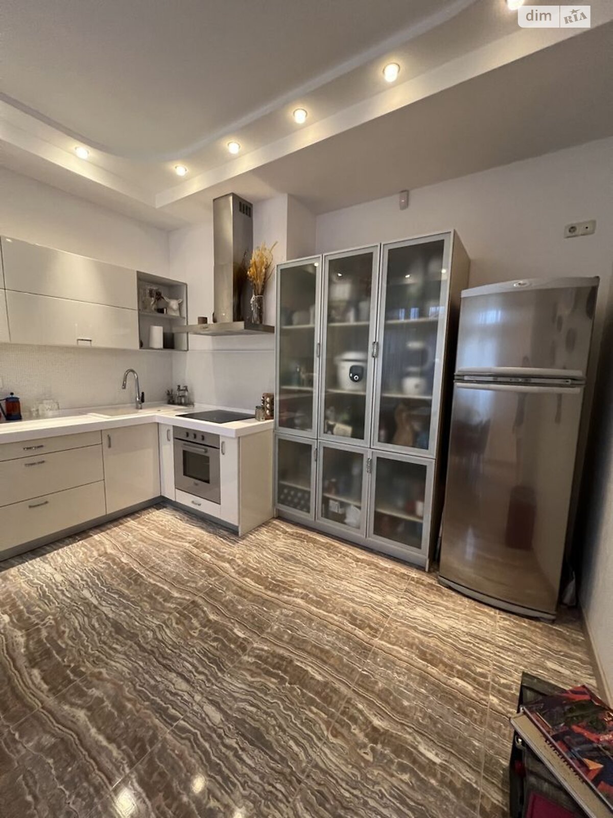 Продажа трехкомнатной квартиры в Киеве, на ул. Мокрая 16, район Соломенский фото 1