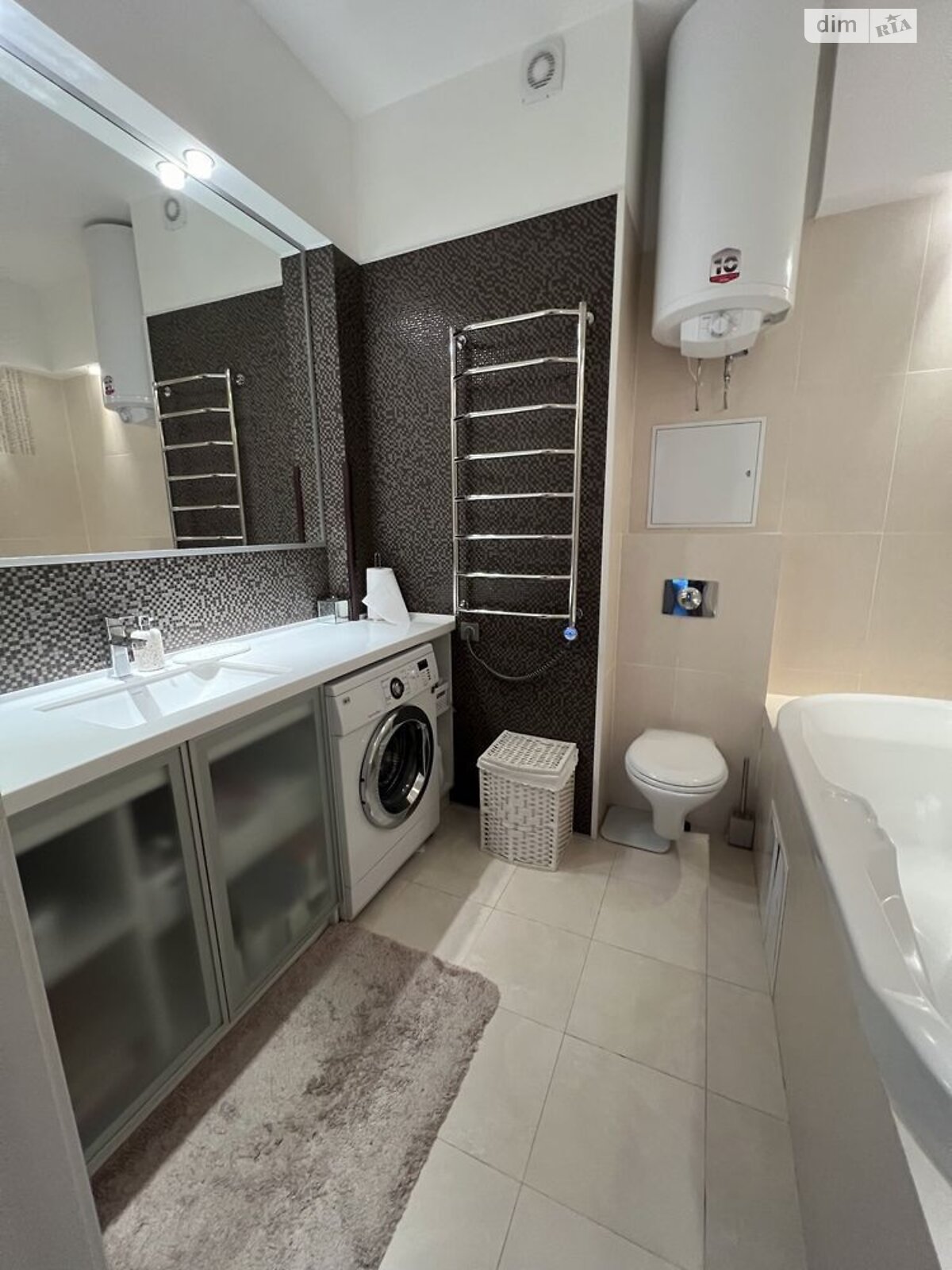 Продажа трехкомнатной квартиры в Киеве, на ул. Мокрая 16, район Соломенский фото 1