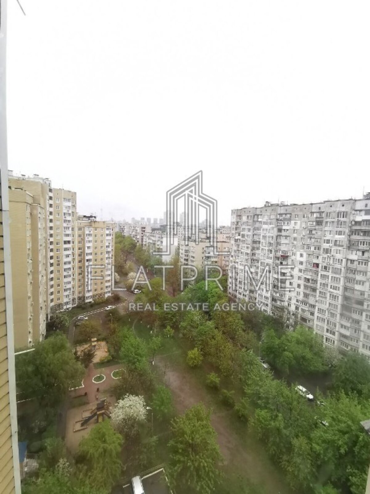 Продаж трикімнатної квартири в Києві, на вул. Машинобудівна 21А, район Солом'янський фото 1 Продаж трикімнатної квартири в Києві, на вул. Машинобудівна 21А, район Солом'янський фото 1
