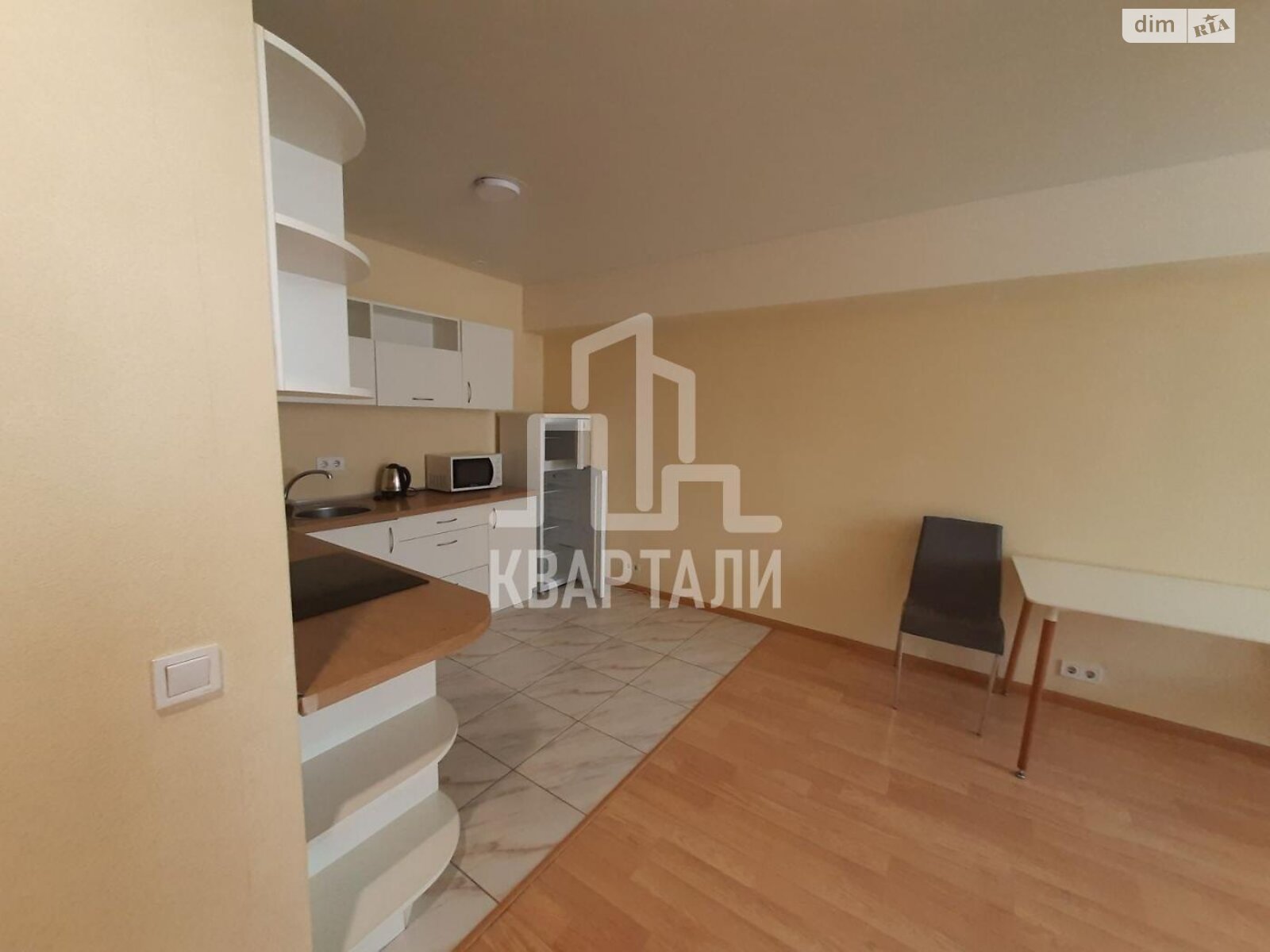 Продаж однокімнатної квартири в Києві, на вул. Машинобудівна 41, район Солом'янський фото 1 Продаж однокімнатної квартири в Києві, на вул. Машинобудівна 41, район Солом'янський фото 1